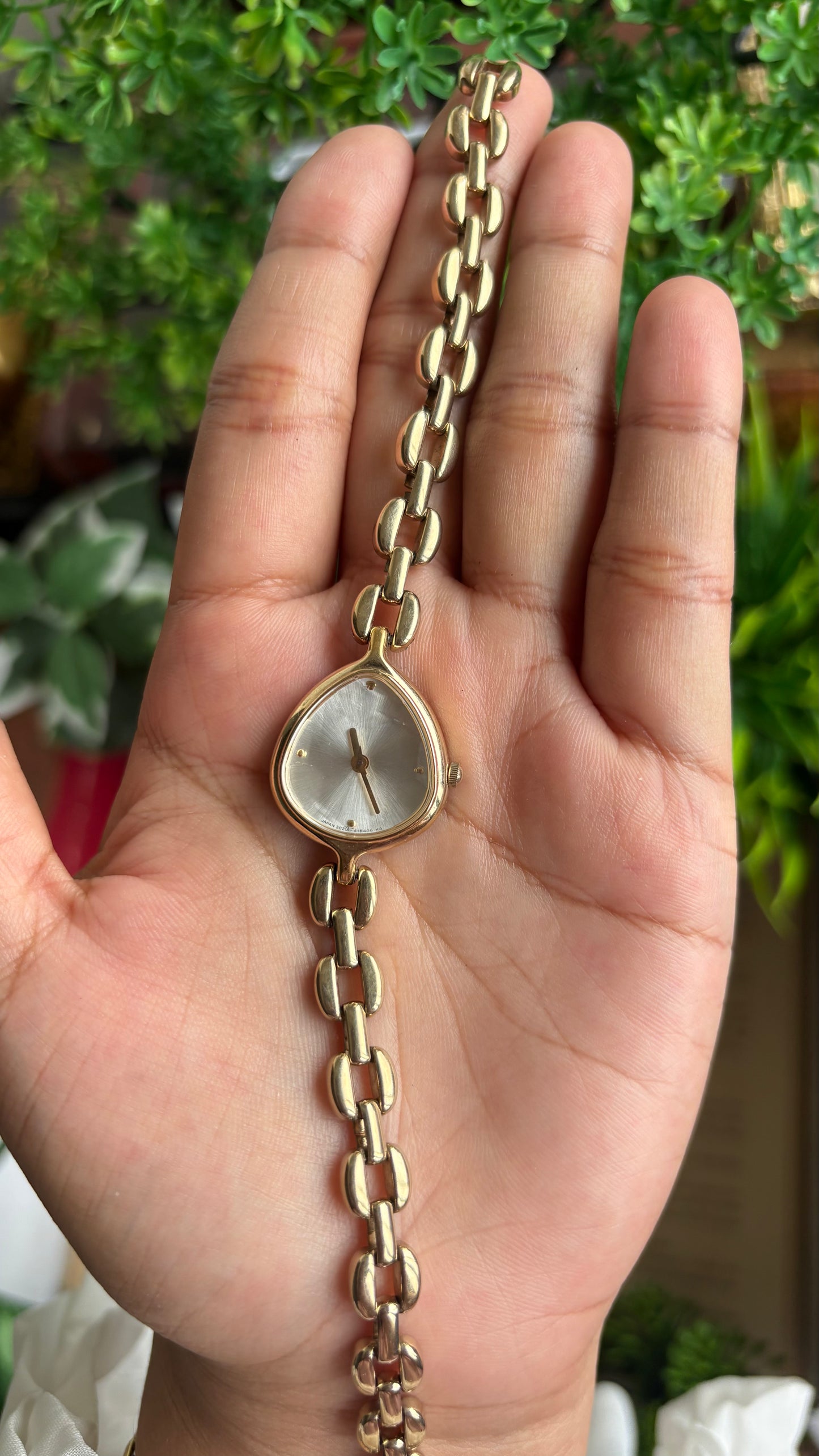 Extremely Rare Vintage Pola Teardrop Watch in Gold Tone Diacut Bezel