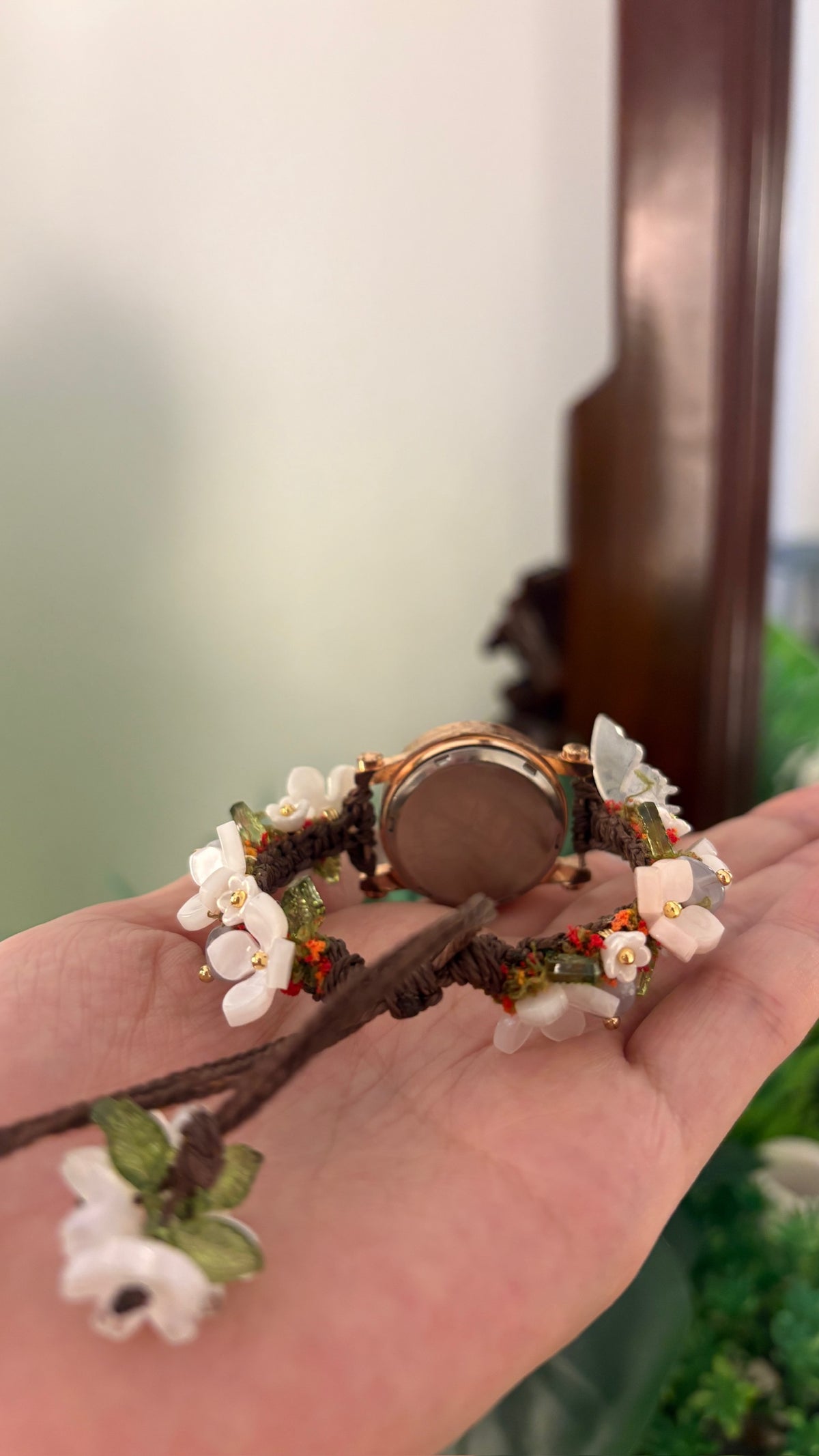 Rare Vintage Blood Berry Flower Bracelet Watch in Gold Tone Quartz