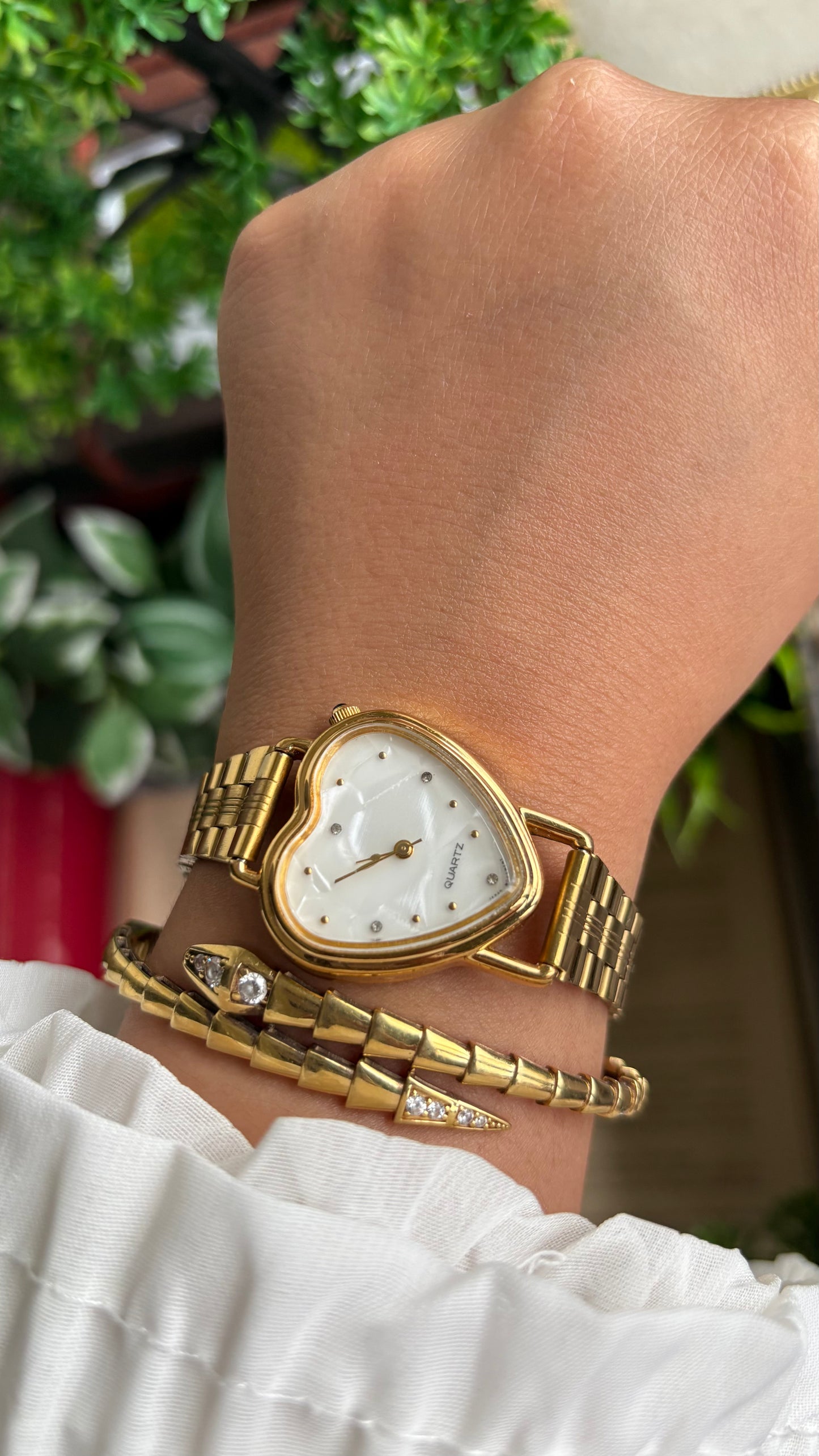 Vintage Heart Watch in Gold Tone Mother of Pearl Dial