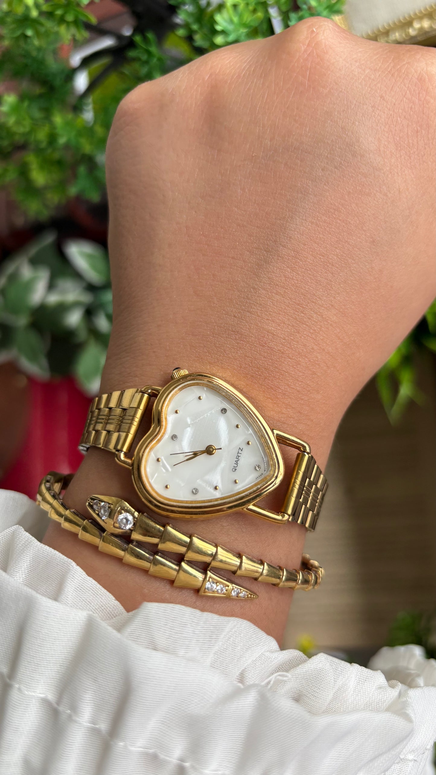 Vintage Heart Watch in Gold Tone Mother of Pearl Dial