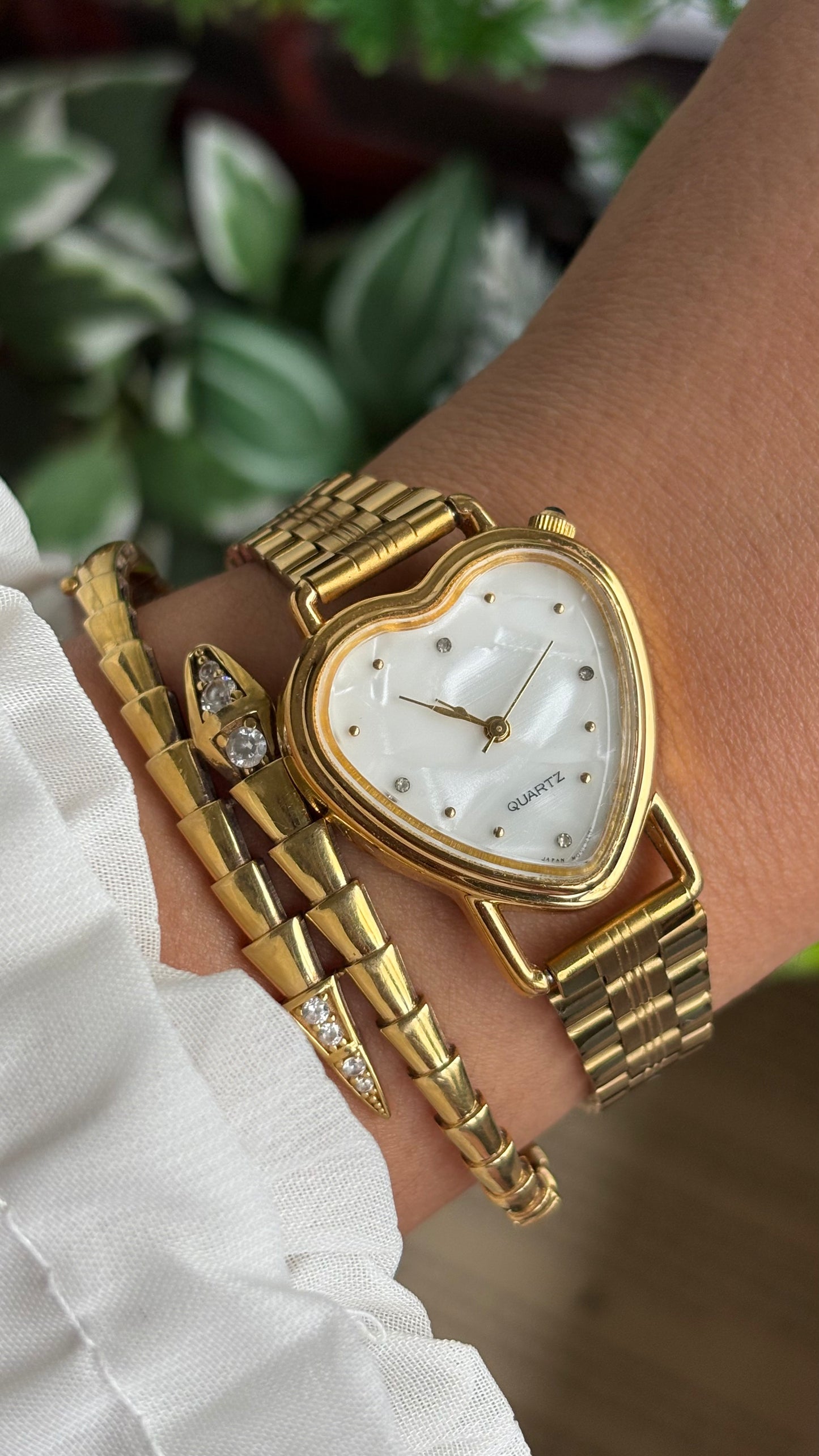 Vintage Heart Watch in Gold Tone Mother of Pearl Dial