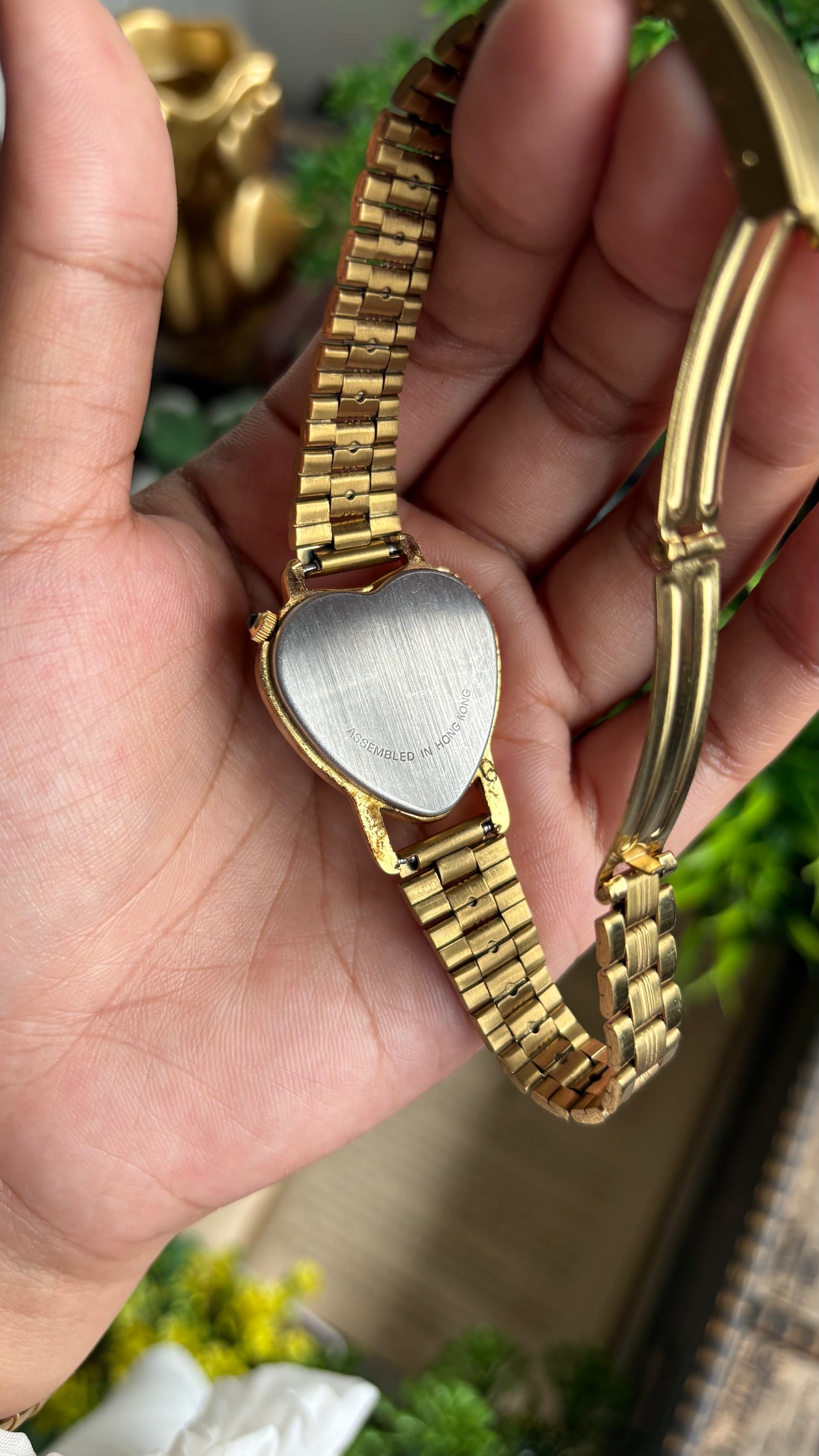 Vintage Heart Watch in Gold Tone Mother of Pearl Dial