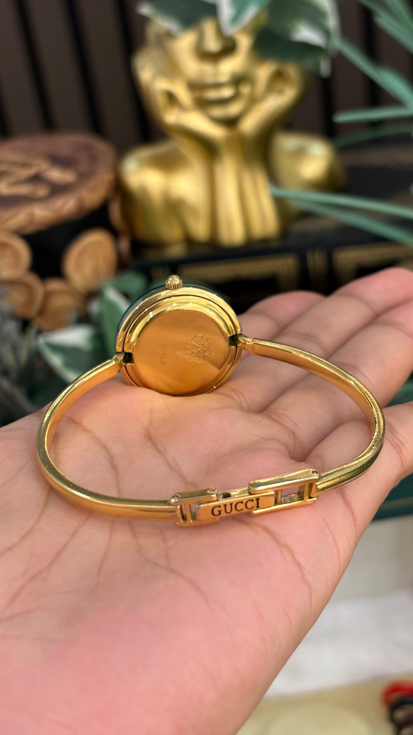 Extremely Rare Gucci Interchangeable Bezel Bangle Watch with Metal Bezel Set in Gold Tone Quartz Swiss