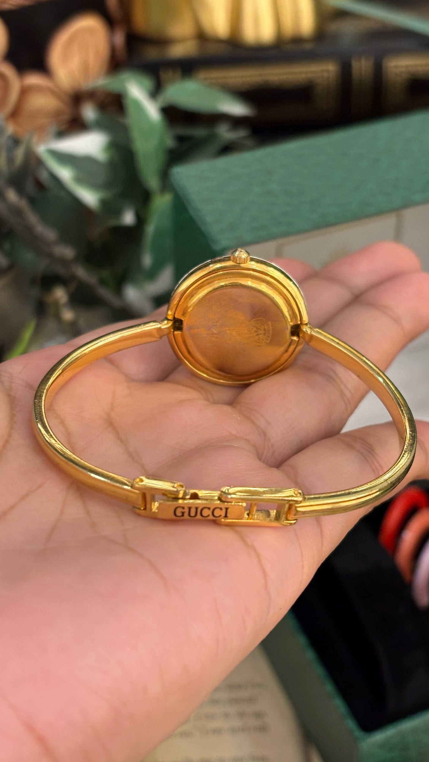 Extremely Rare Gucci Interchangeable Bezel Bangle Watch with Metal Bezel Set in Gold Tone Quartz Swiss