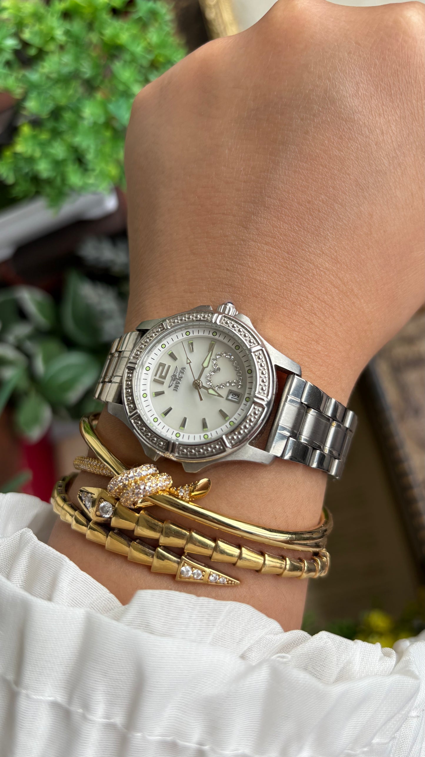 Vintage Invicta Bejeweled Watch in Silver Tone With Window Date