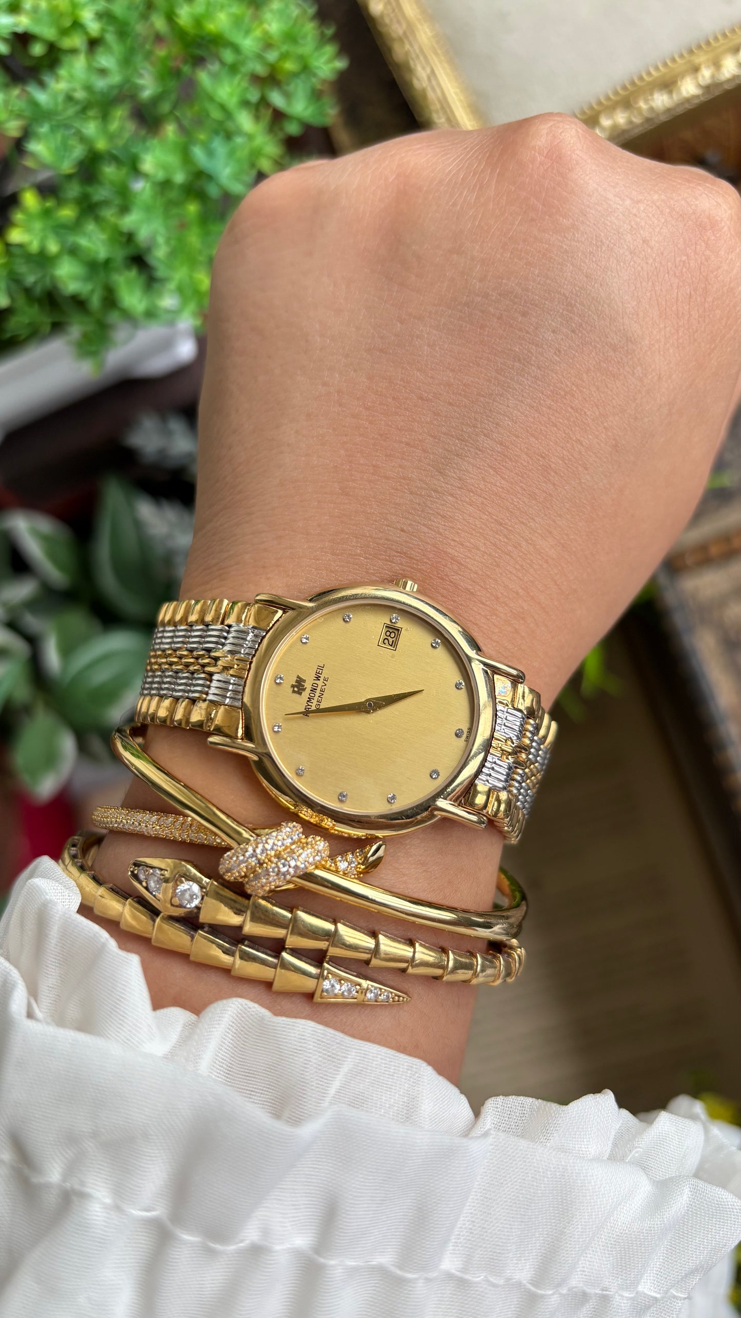 Vintage Raymond Weil Geneve Watch in Two-Tone With Window Date