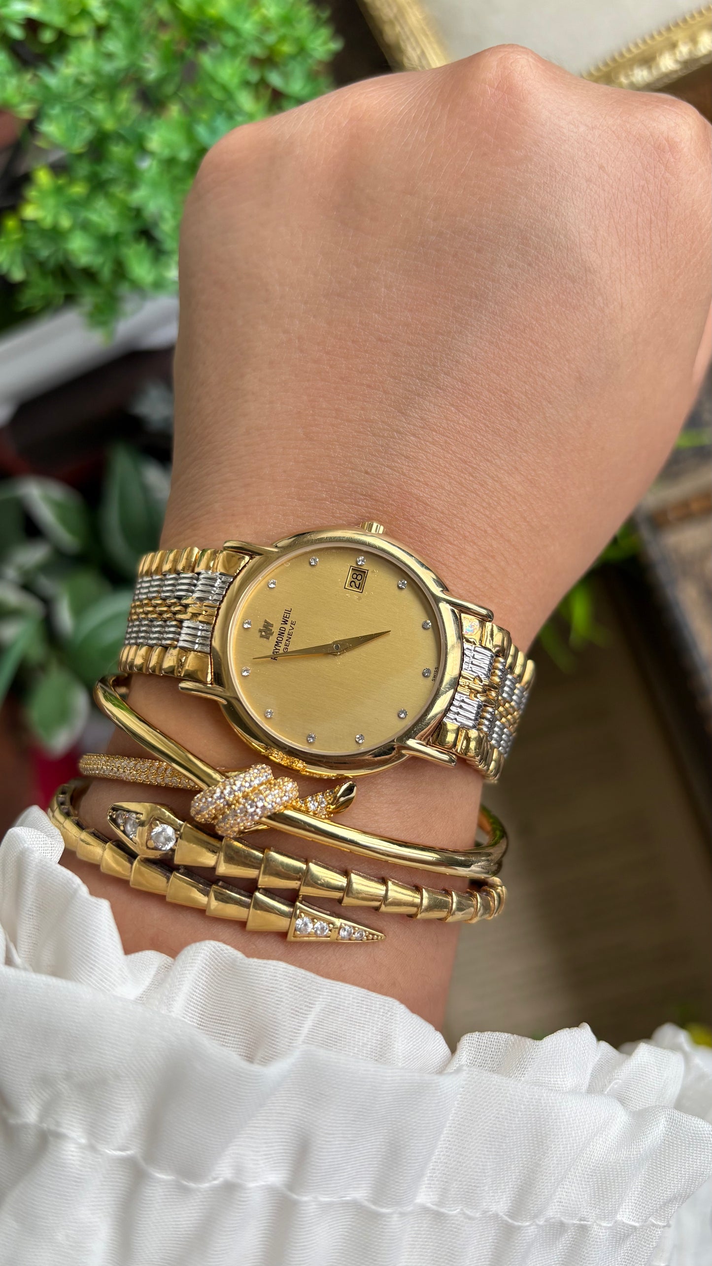 Vintage Raymond Weil Geneve Watch in Two-Tone With Window Date