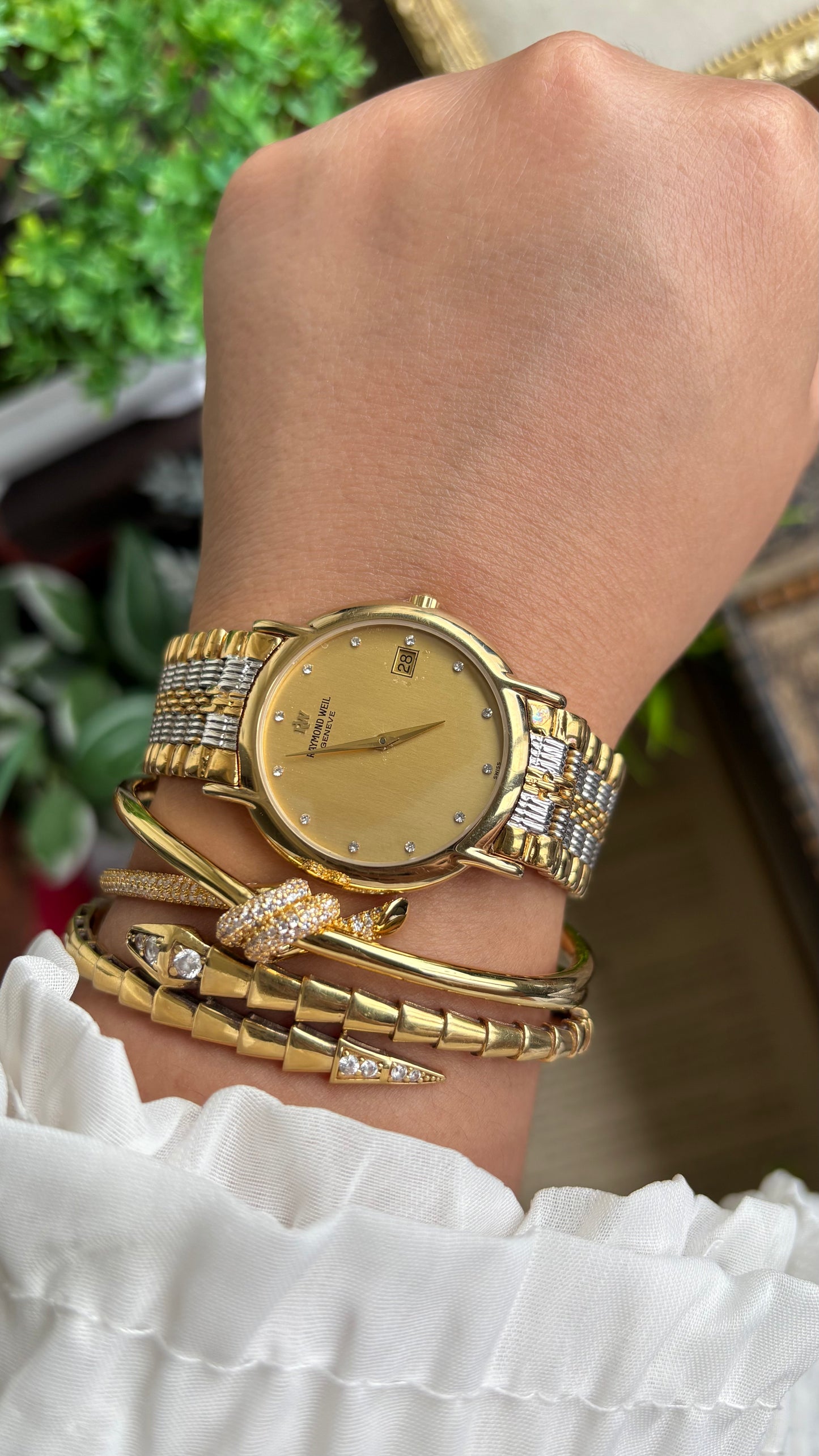 Vintage Raymond Weil Geneve Watch in Two-Tone With Window Date