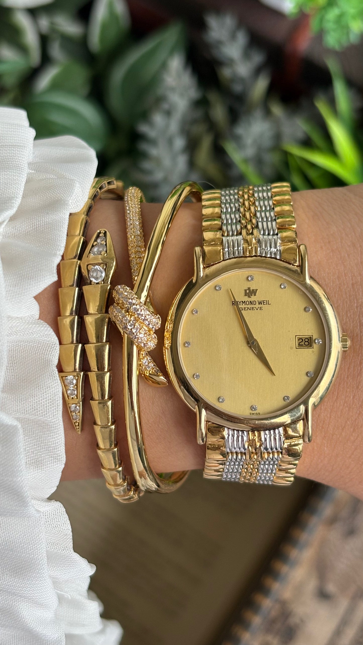 Vintage Raymond Weil Geneve Watch in Two-Tone With Window Date