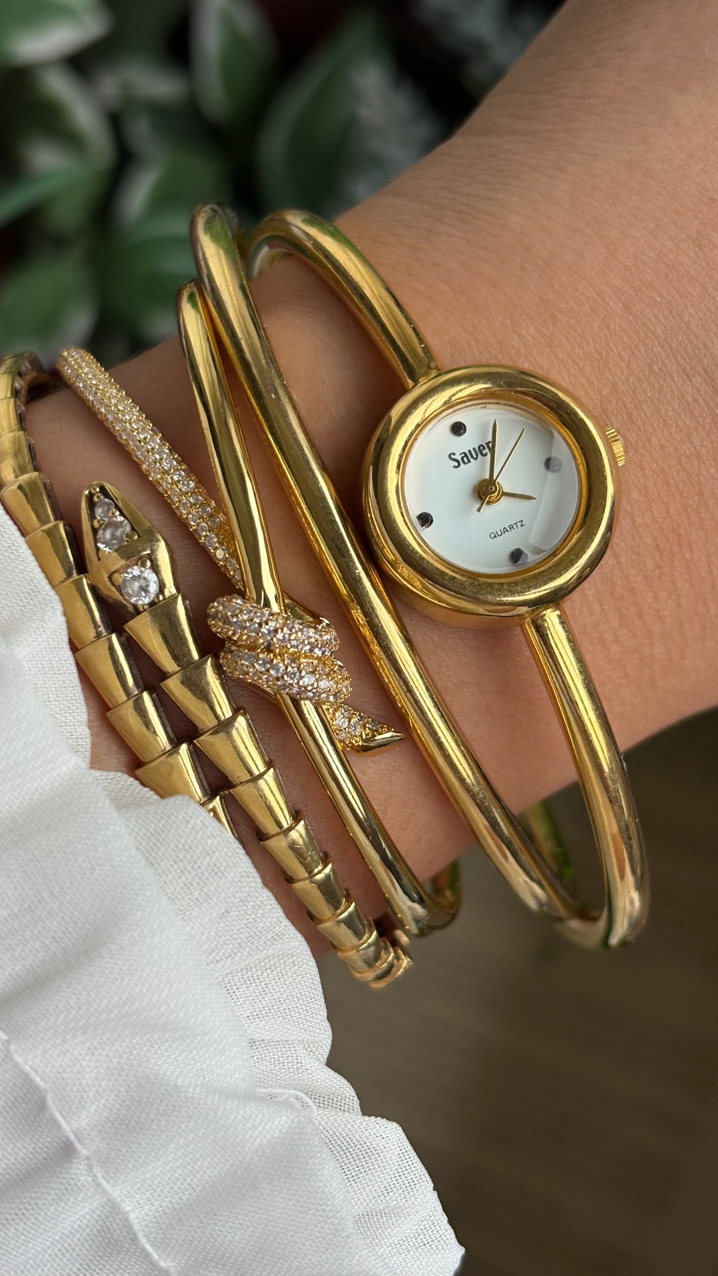 Vintage Bangle Layered Watch in Gold Tone