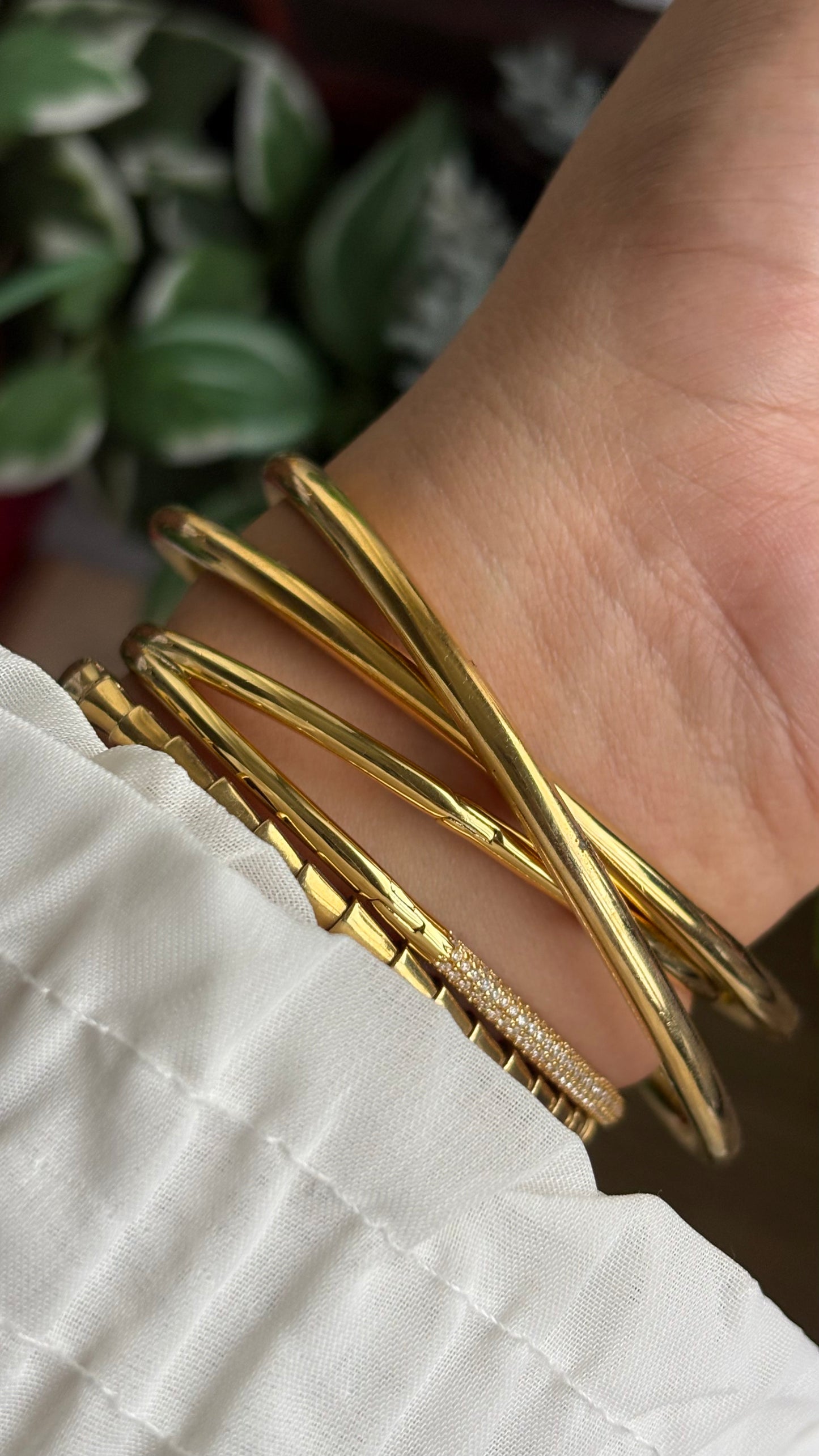 Vintage Bangle Layered Watch in Gold Tone