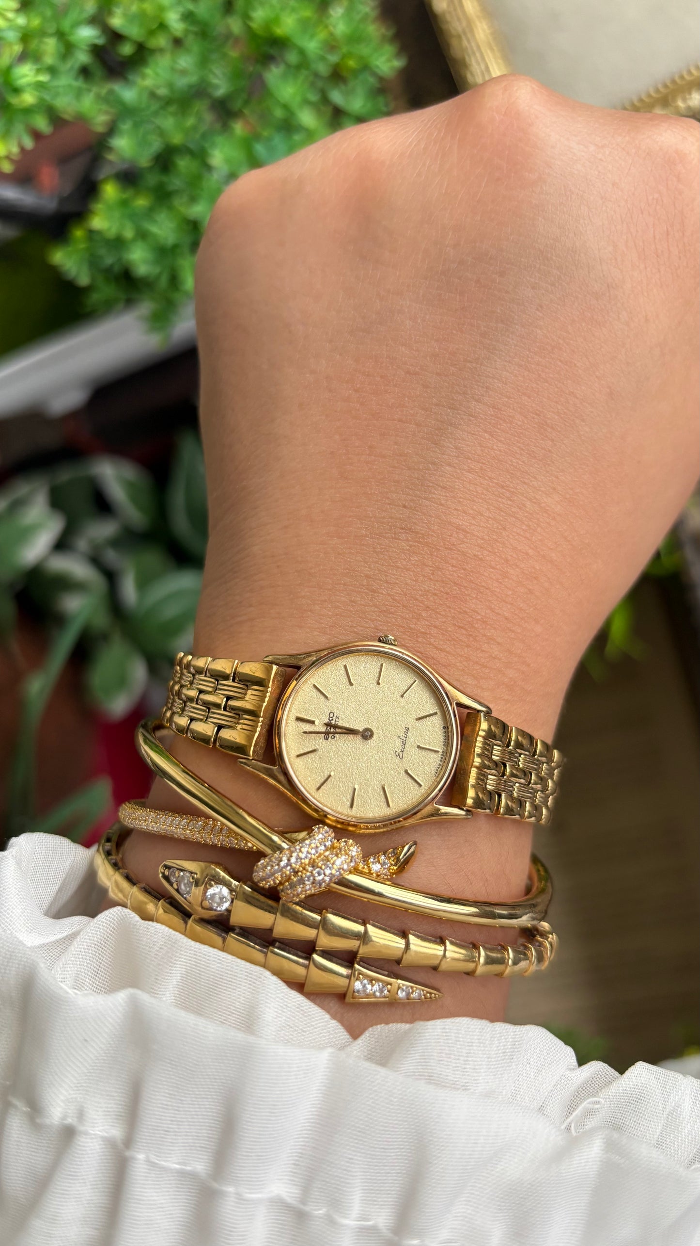 Vintage Dainty Seiko Exceline Watch in Gold Tone Rare Dial Style