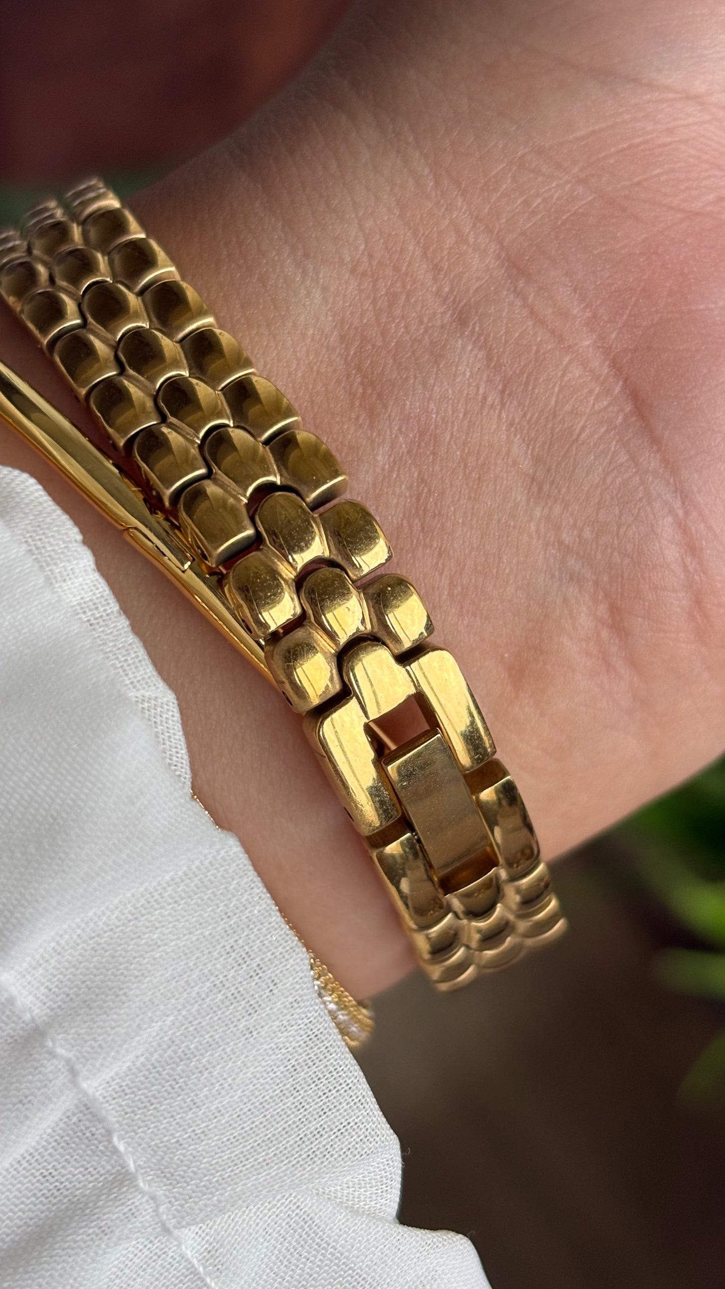 Vintage Dainty Seiko Exceline Watch in Gold Tone Rare Dial