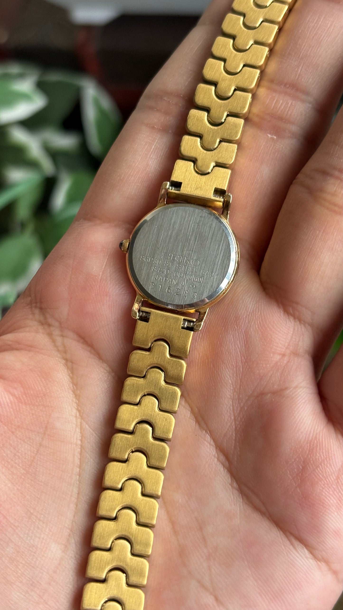Vintage Dainty Seiko Exceline Watch in Gold Tone Rare Dial