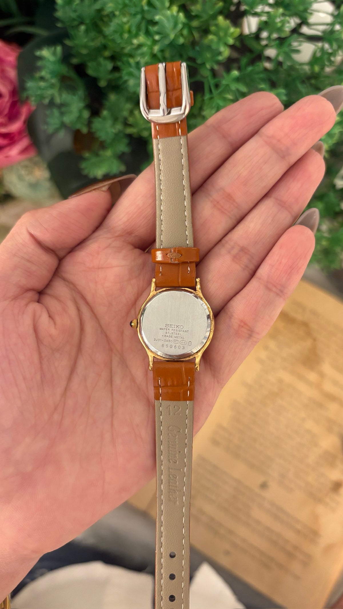 Rare Vintage Seiko Exceline Roman Dial Watch in Two-Tone Brown Leather Quartz