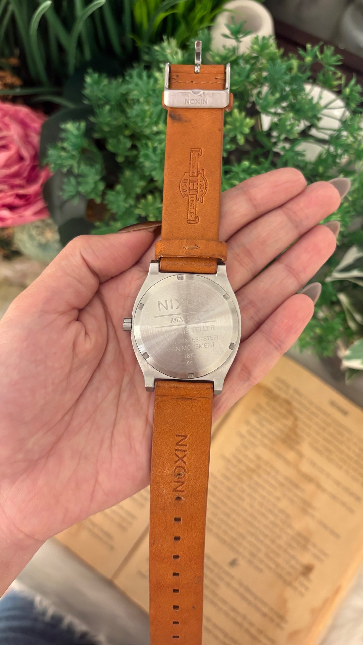 Vintage Nixon Mens Watch in Silver Tone Brown Leather Quartz