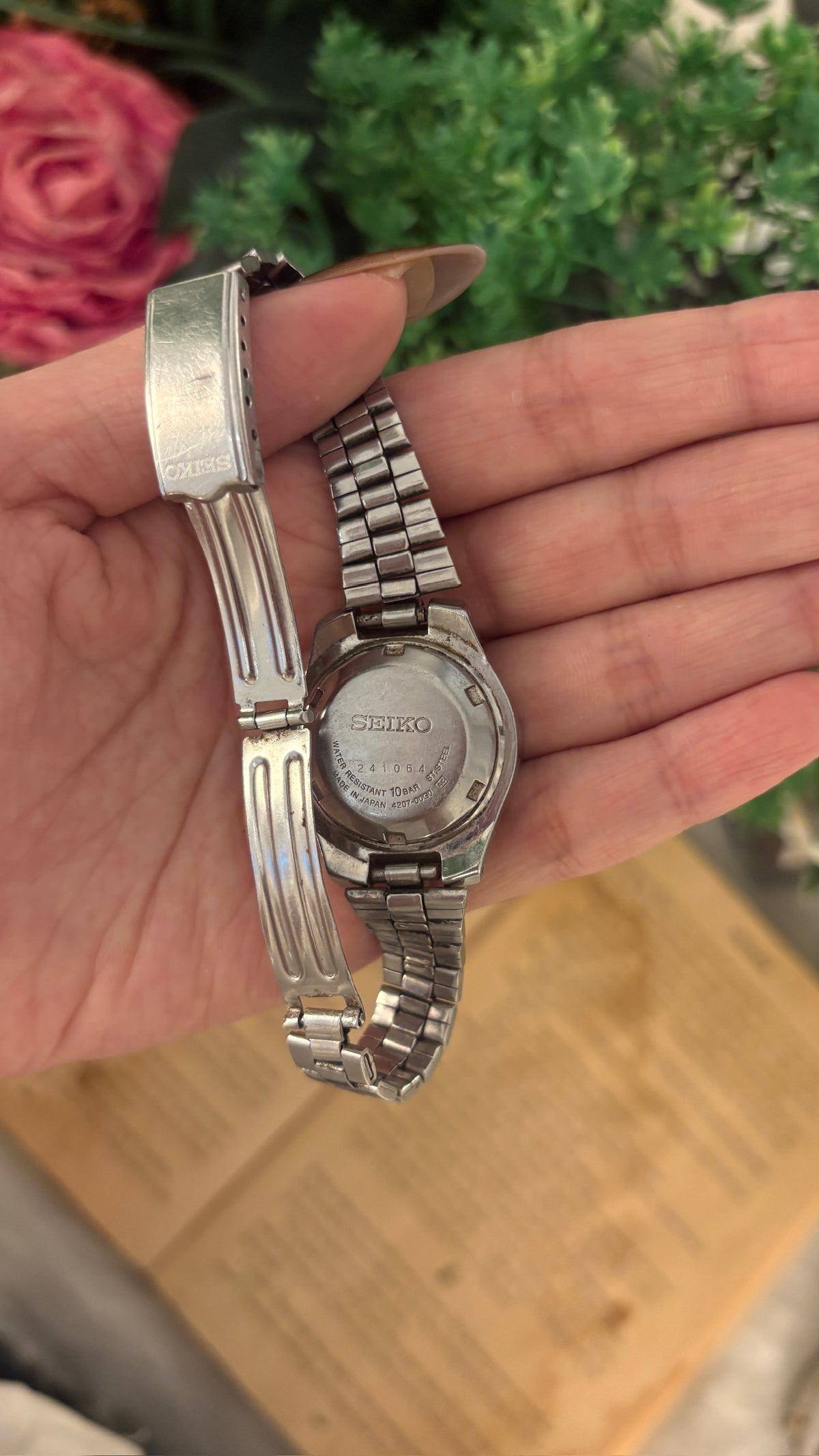 Rare Vintage Seiko 5 Sports Automatic Day-Date Watch in Silver Tone