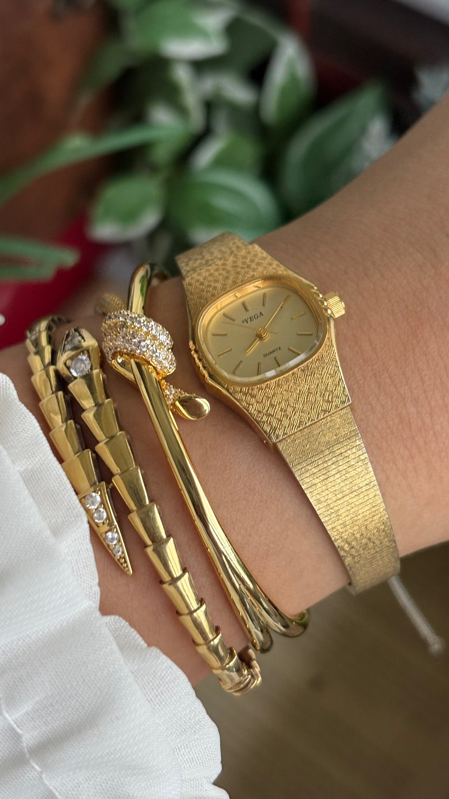 Vintage Dainty Vega Citizen Watch in Gold Tone