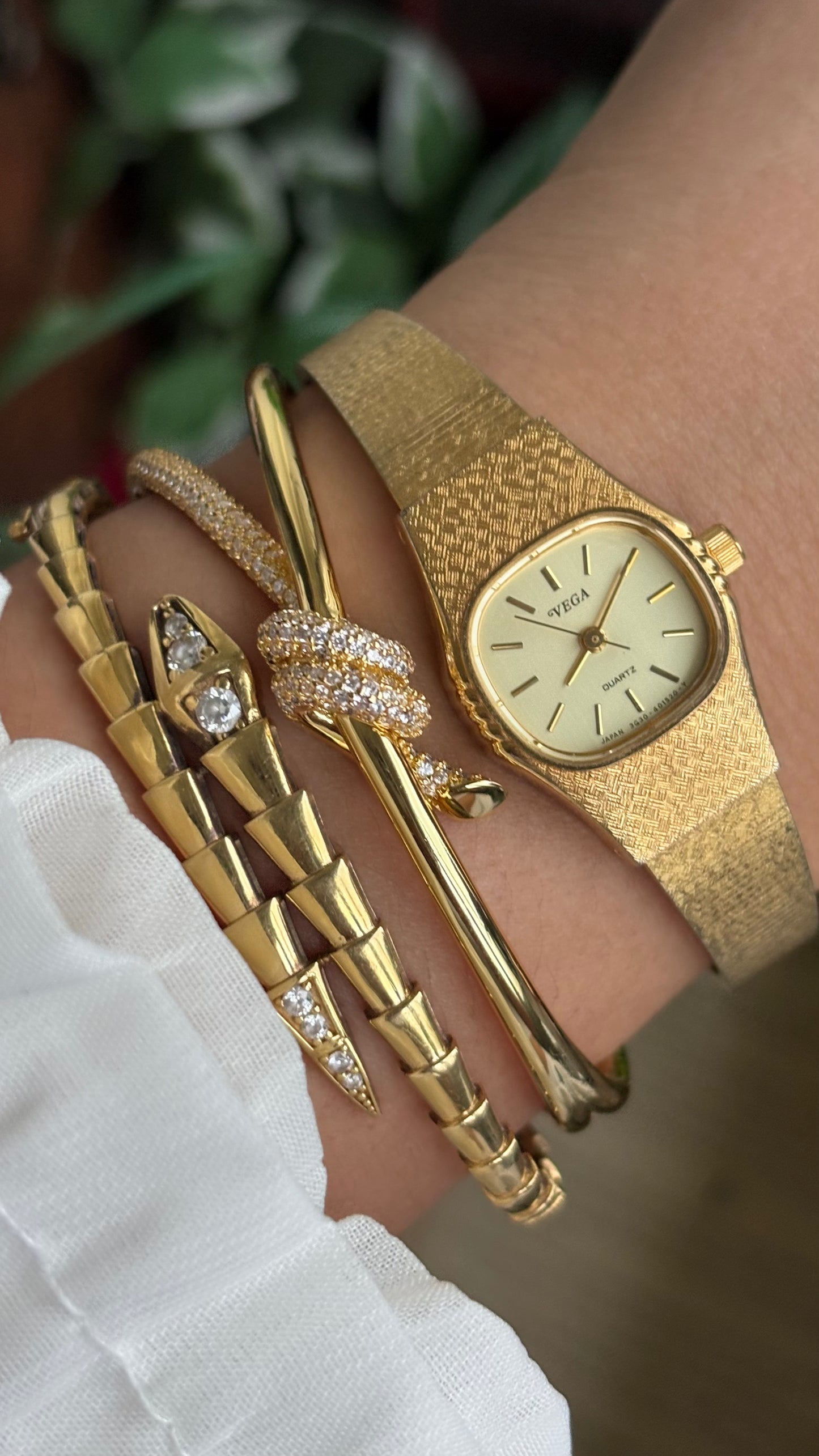 Vintage Dainty Vega Citizen Watch in Gold Tone