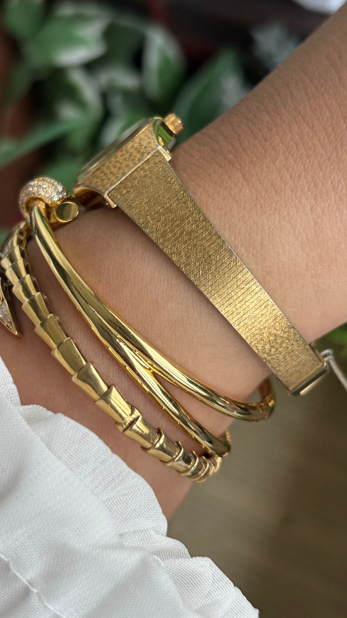 Vintage Dainty Vega Citizen Watch in Gold Tone
