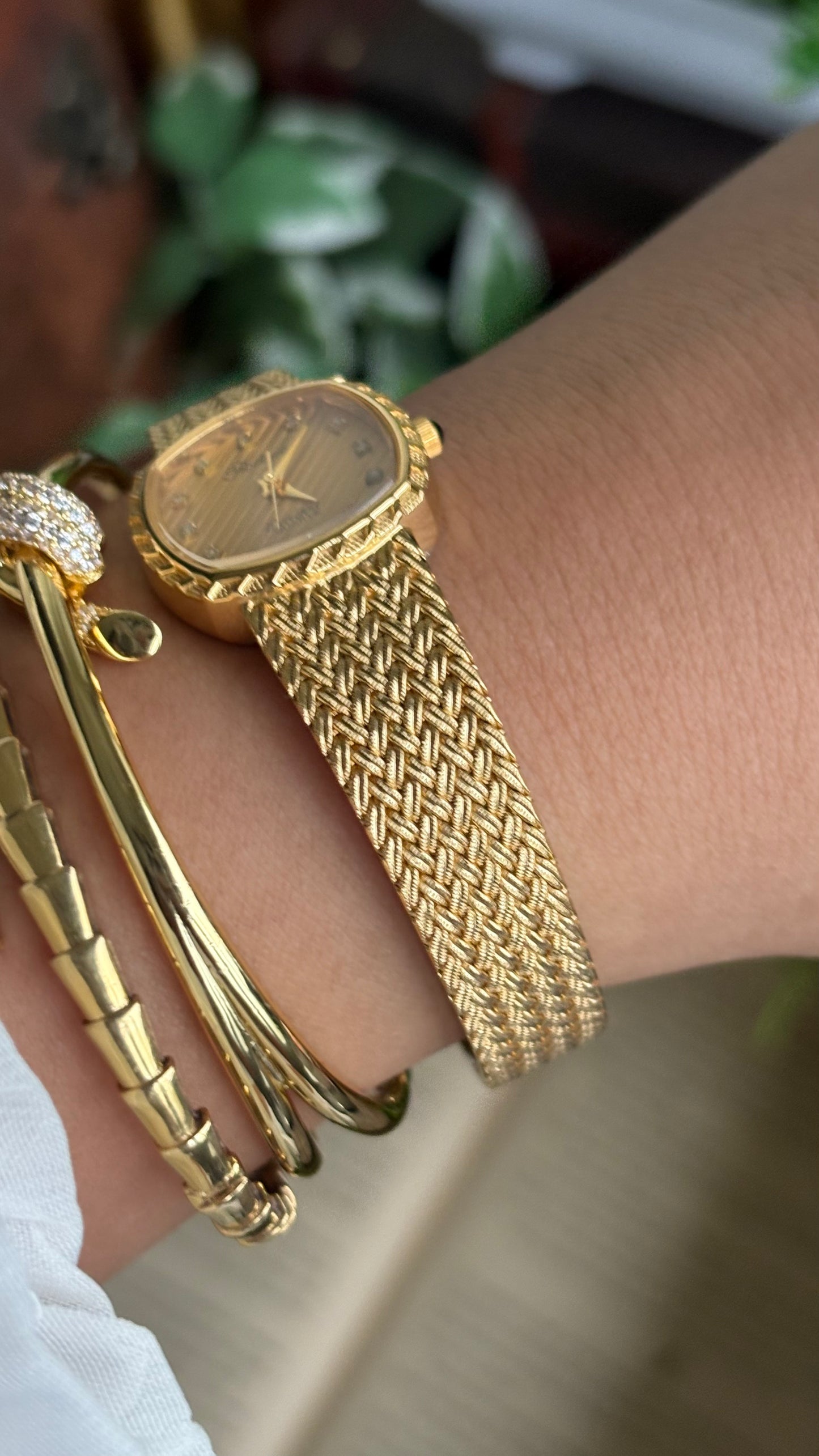 Vintage Rolene Excellent Watch in Gold Tone