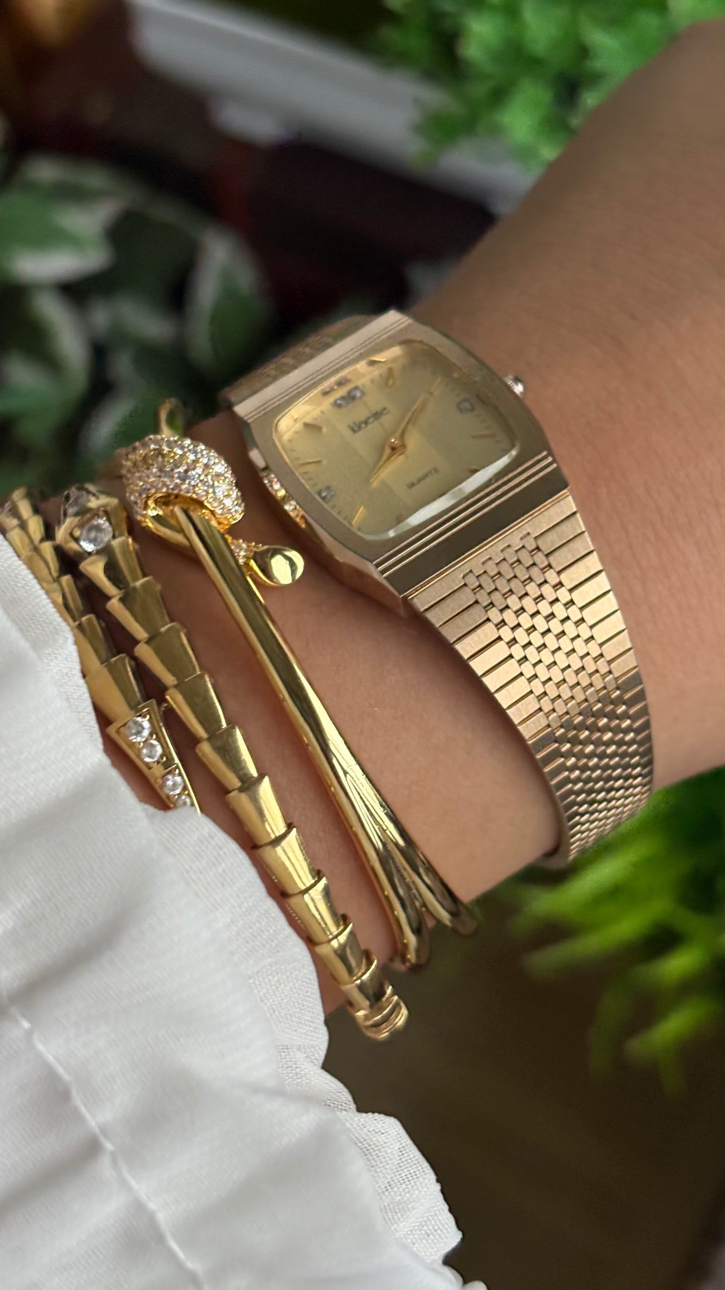 Vintage Klaeuse Swiss Watch in Gold Tone