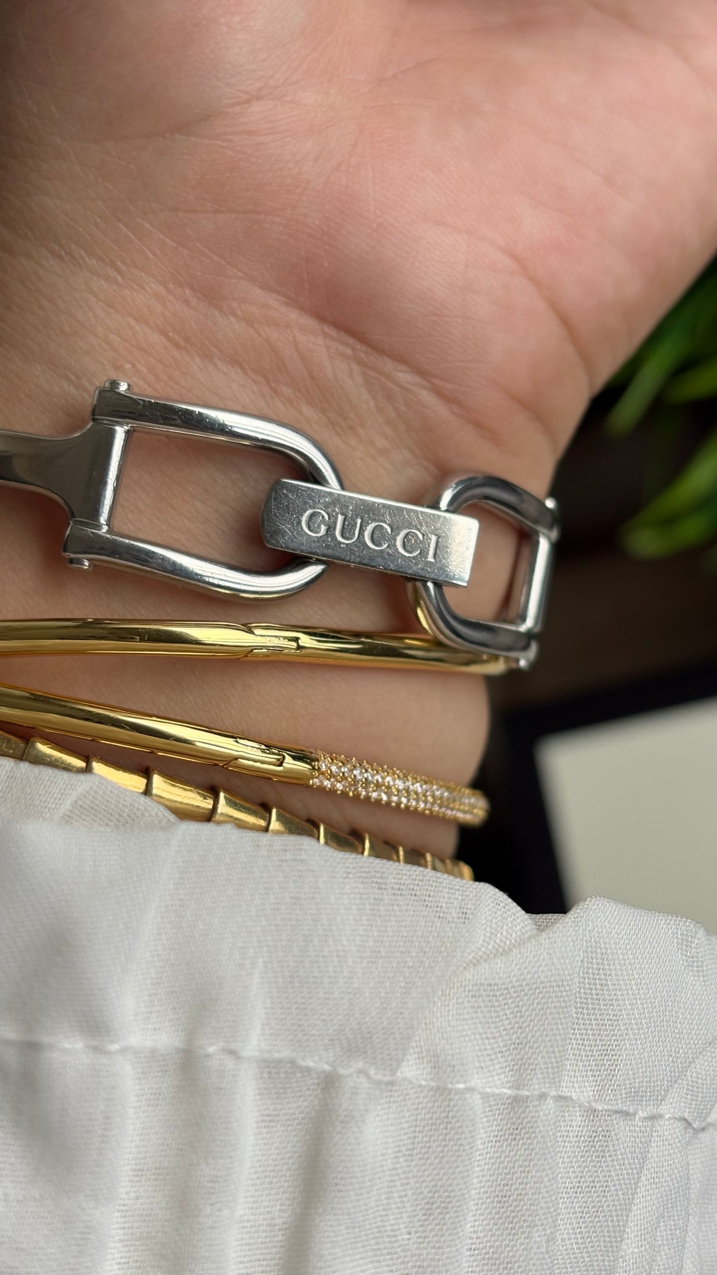 Vintage Gucci 1500L Watch in Silver Tone Baby Blue Dial with Gucci Box
