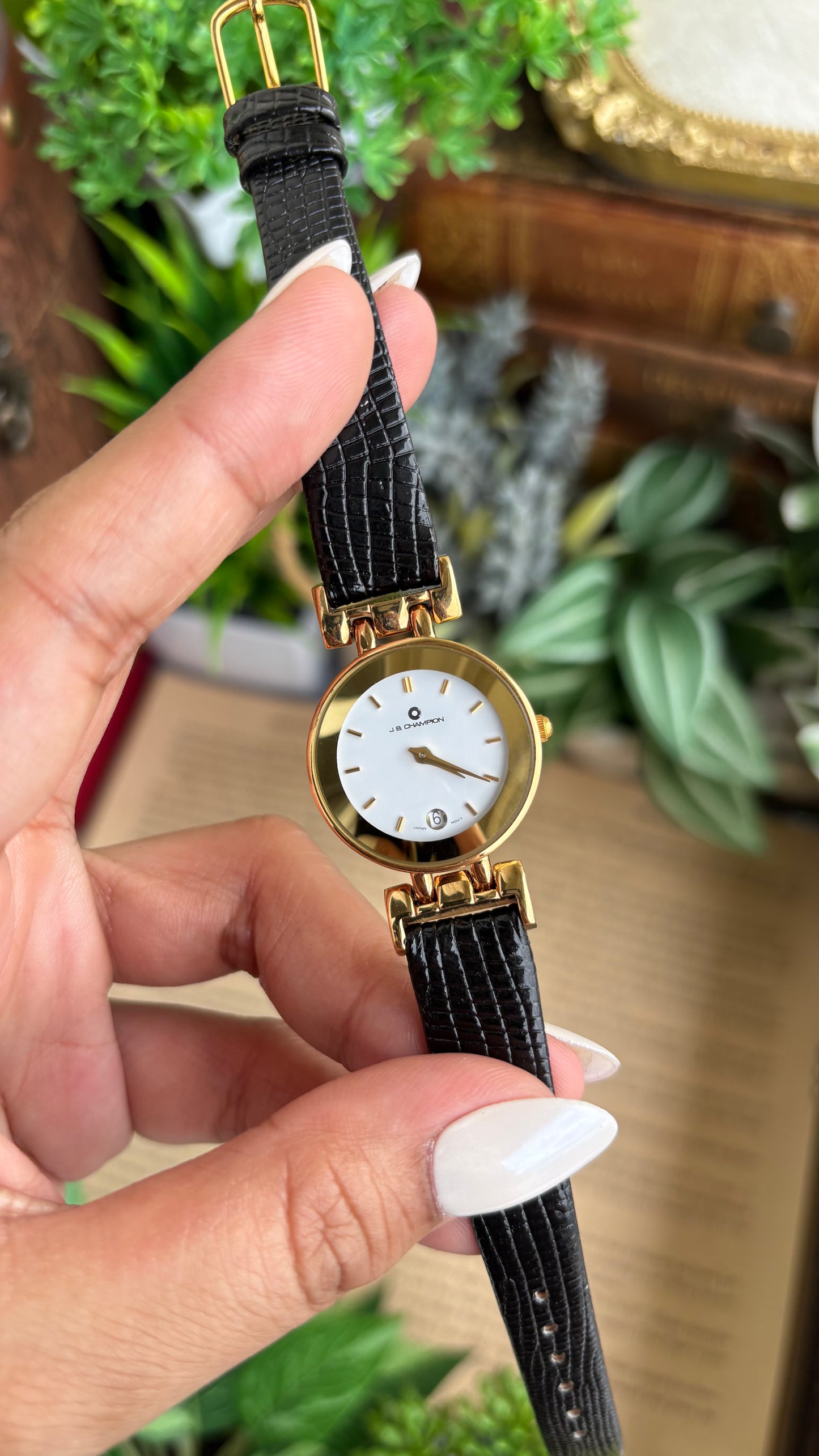 Vintage J.B. Champion with Window Date Watch in Leather Strap (175$ on tag)