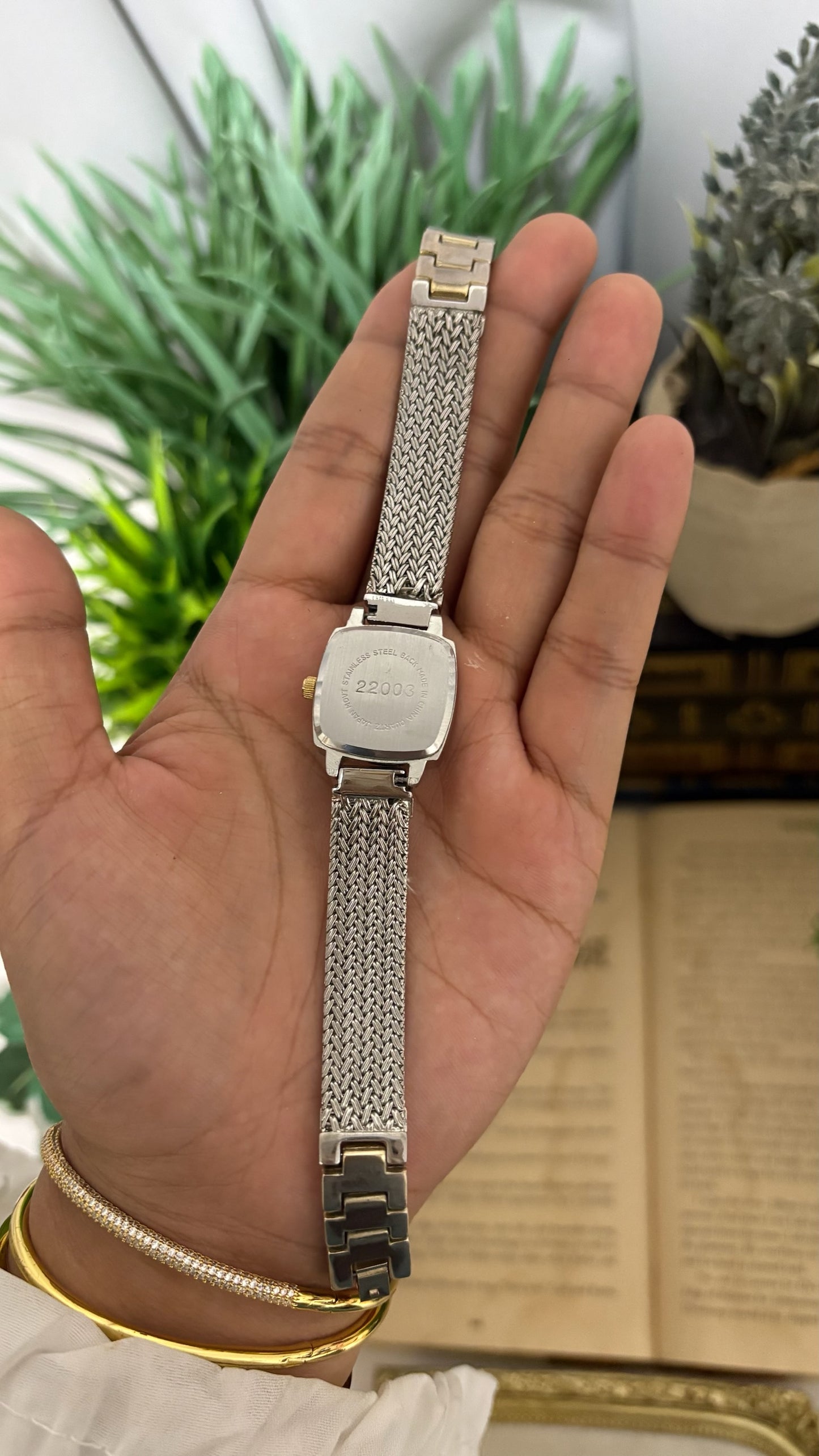 Vintage Rumours Mini Tank Mesh Bracelet Watch in Silver Tone Quartz