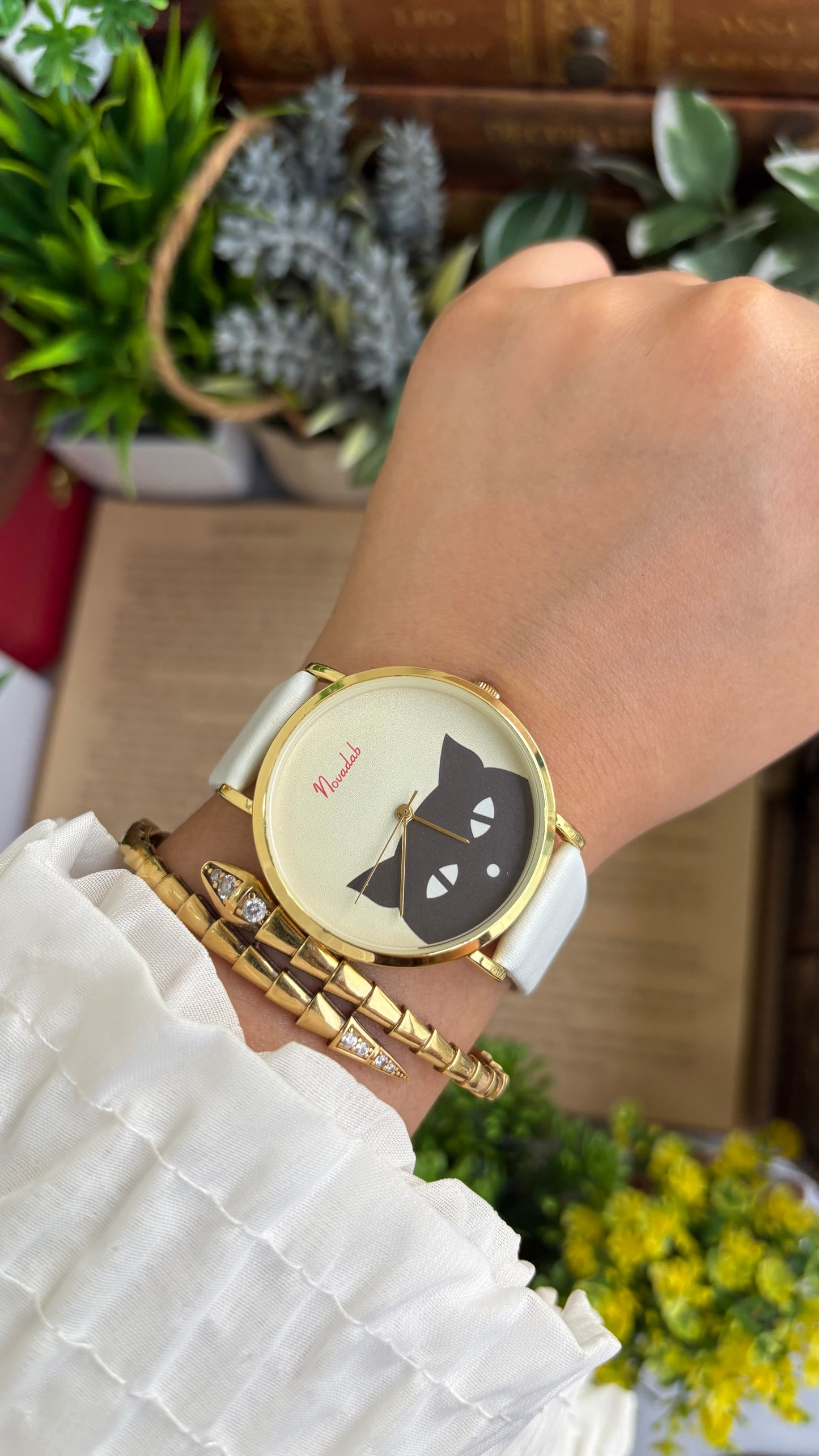 Vintage Novadab Watch in Leather Strap