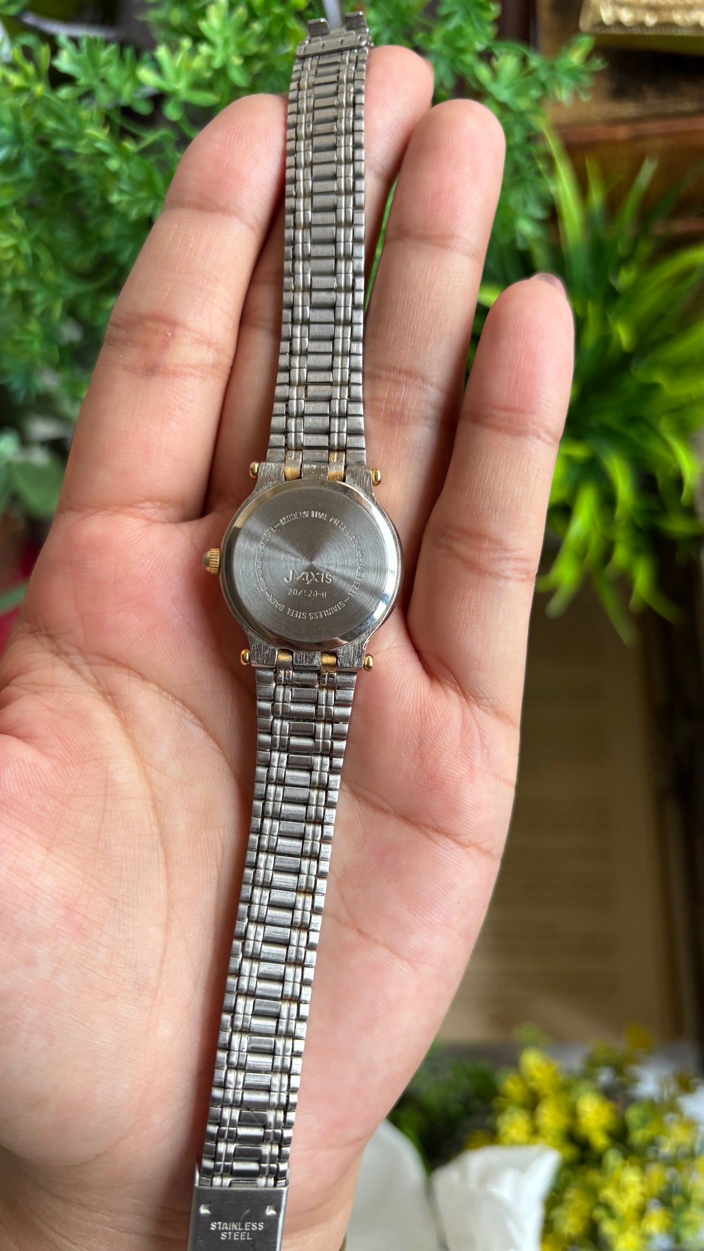 Vintage Script Collection Watch in Two-Tone Gucci Style