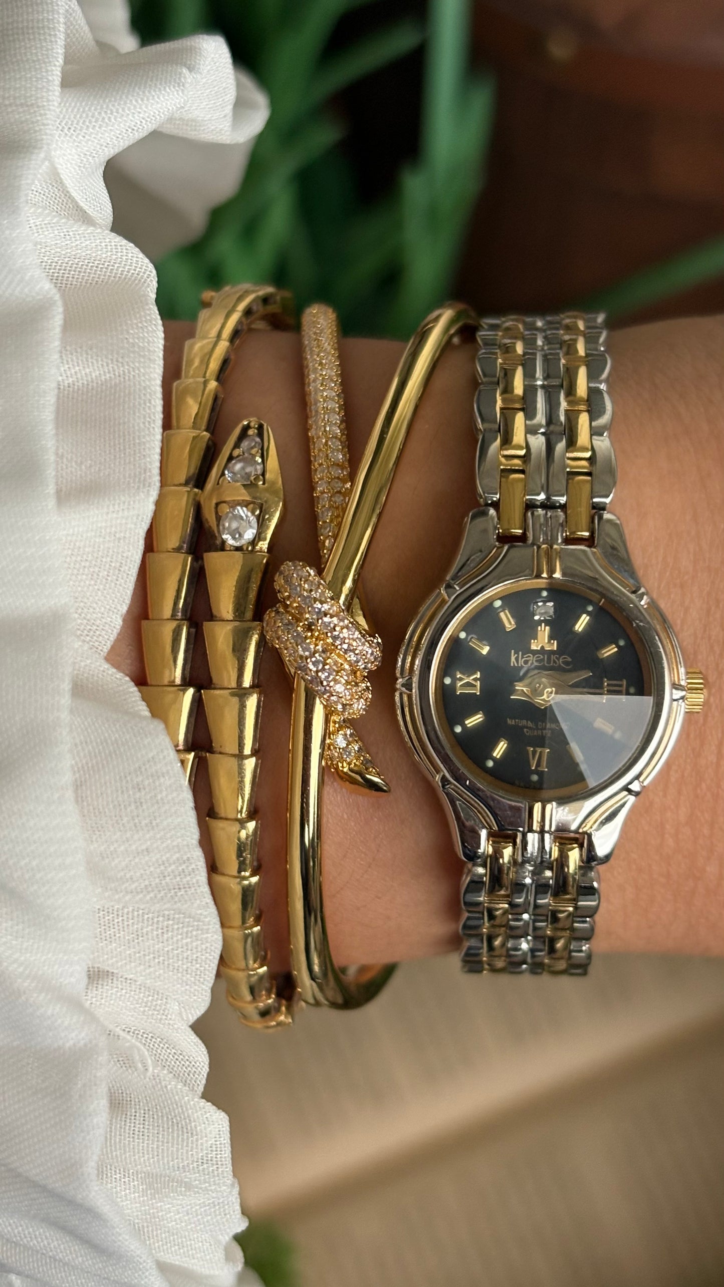 Vintage Klaeuse Watch in Two-Tone Black Dial Diacut Glass