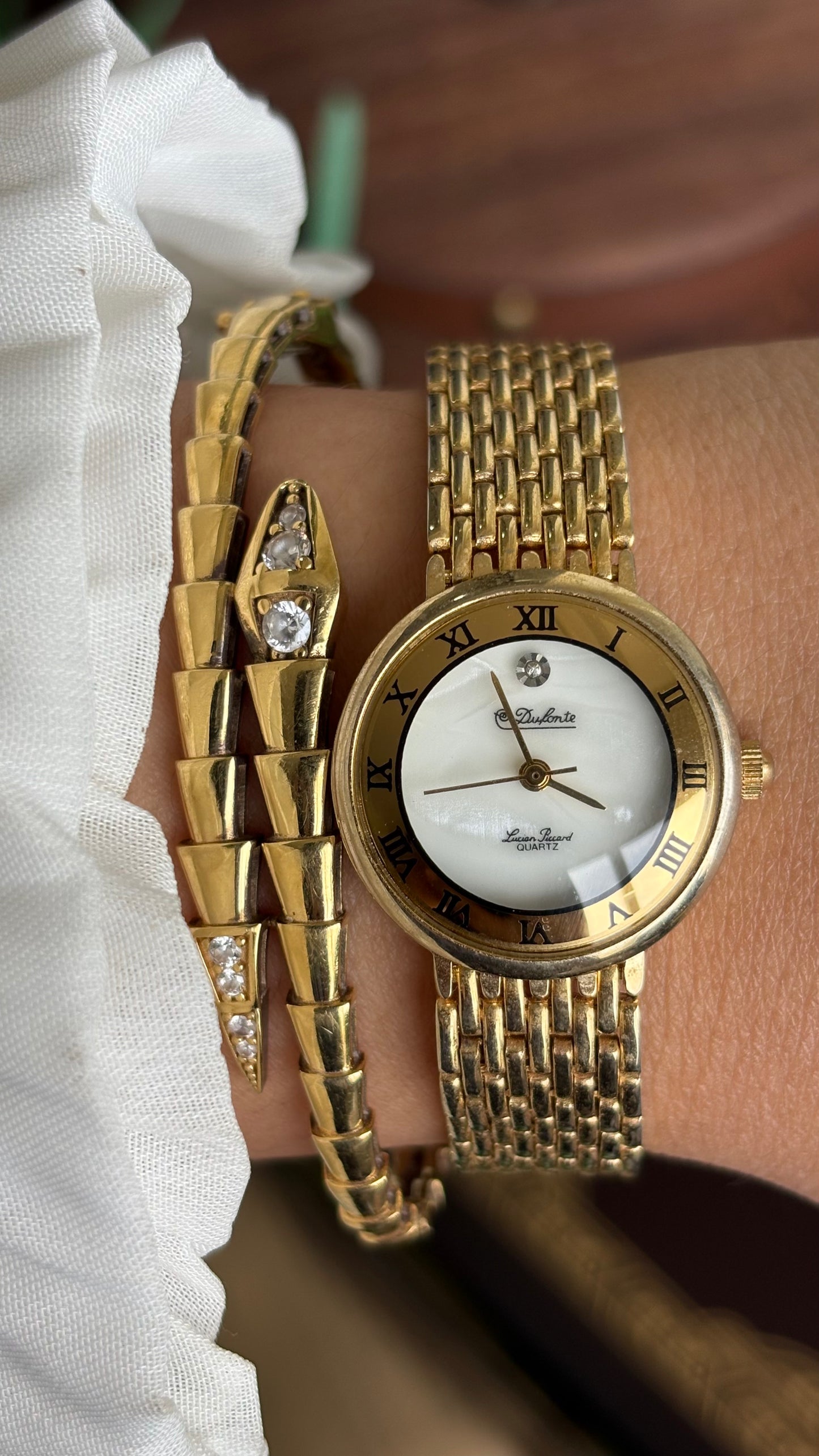 Vintage Dufonte Lucien Piccard Watch in Gold Tone Self-Adjust Pearl & Diamond Dial