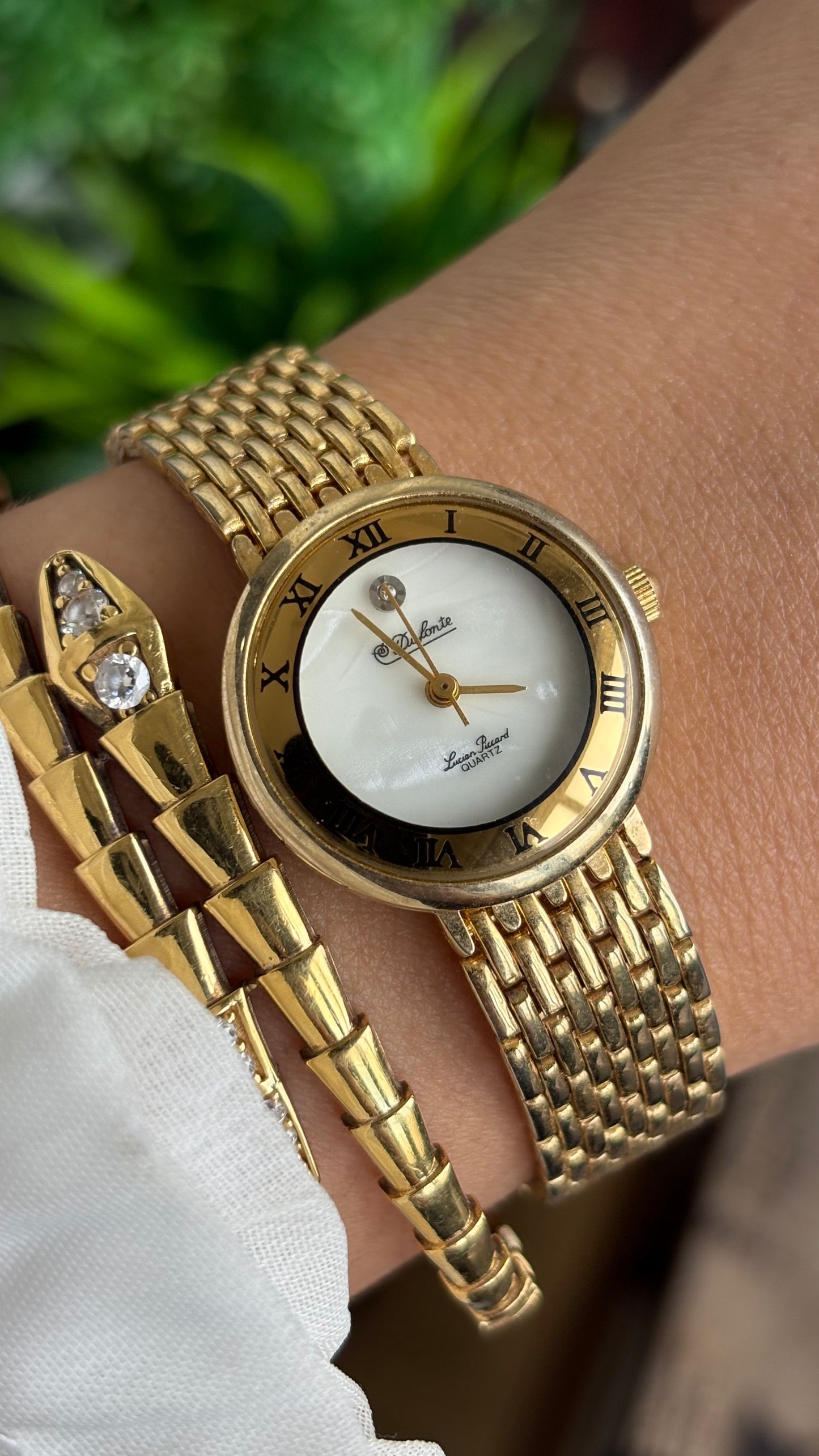 Vintage Dufonte Lucien Piccard Watch in Gold Tone Self-Adjust Pearl & Diamond Dial