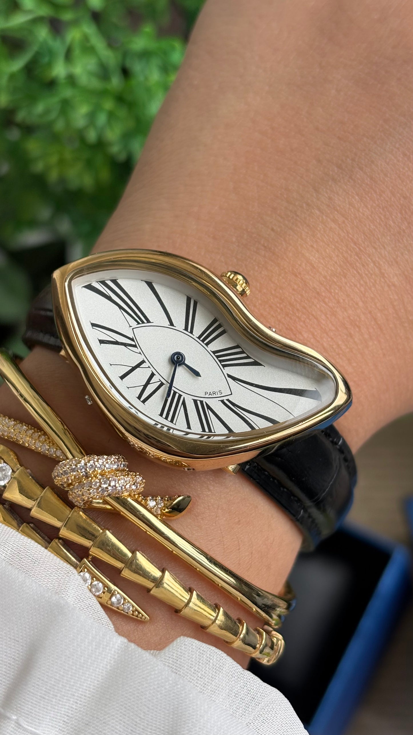 Vintage Pintime Paris Melted Watch in Black Leather Strap Roman Dial