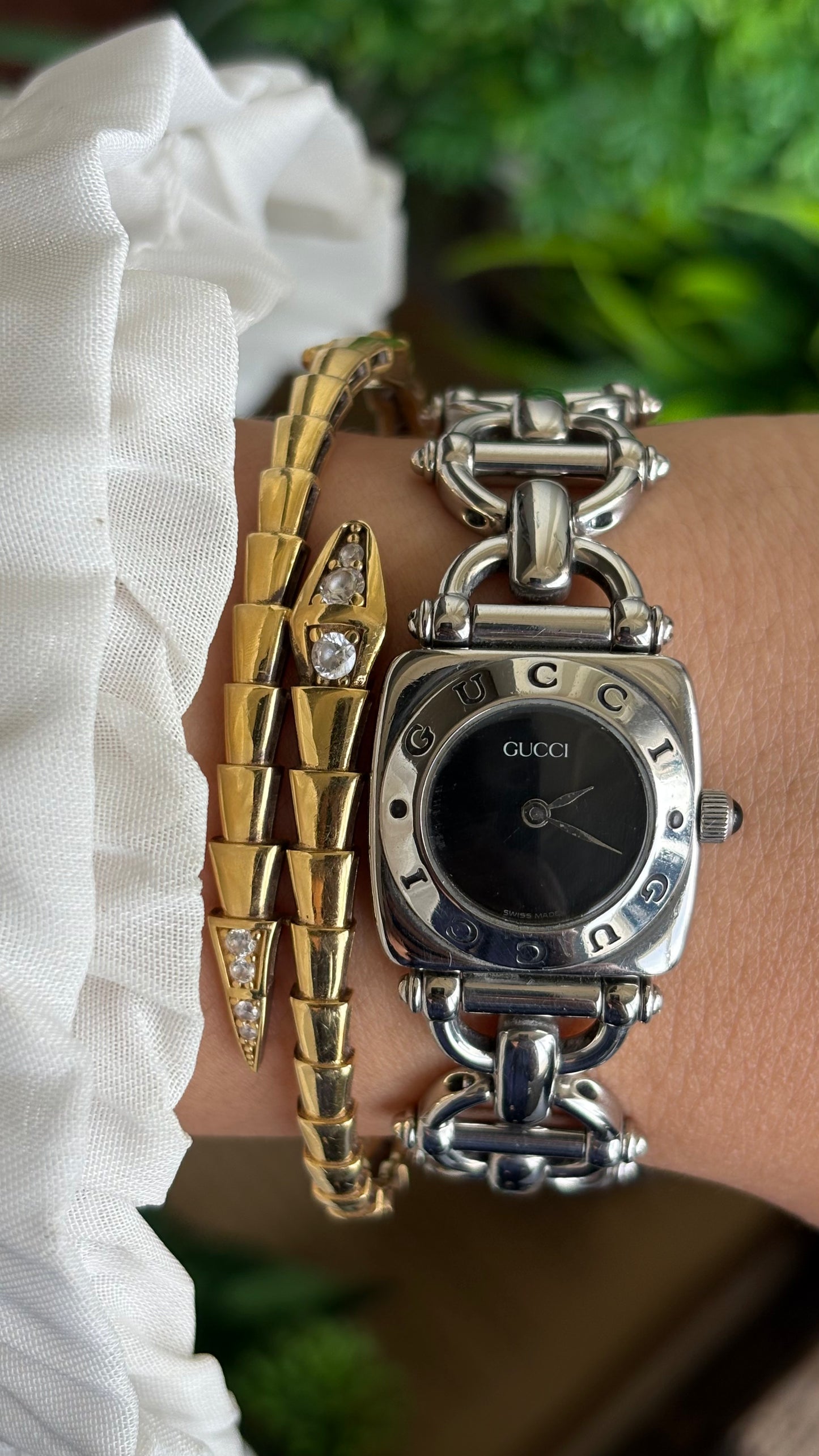 Vintage Gucci 6400L Classic Horsebit Watch in Silver Tone
