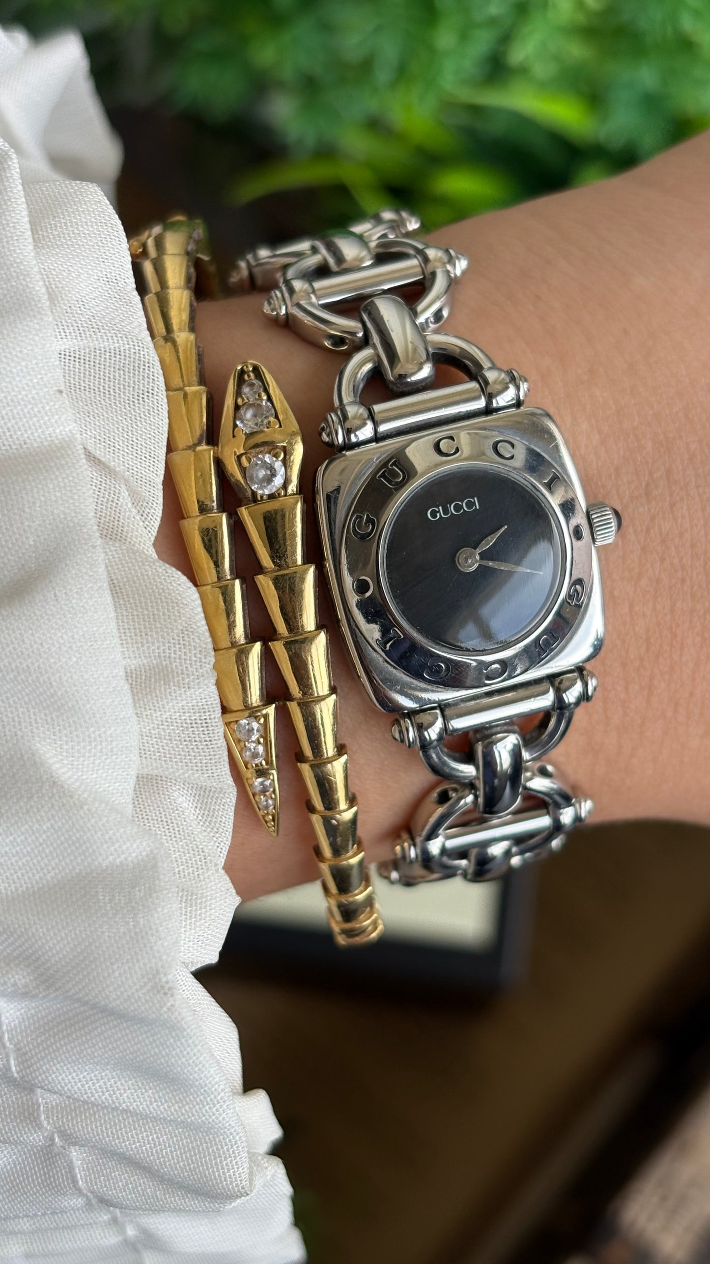 Vintage Gucci 6400L Classic Horsebit Watch in Silver Tone