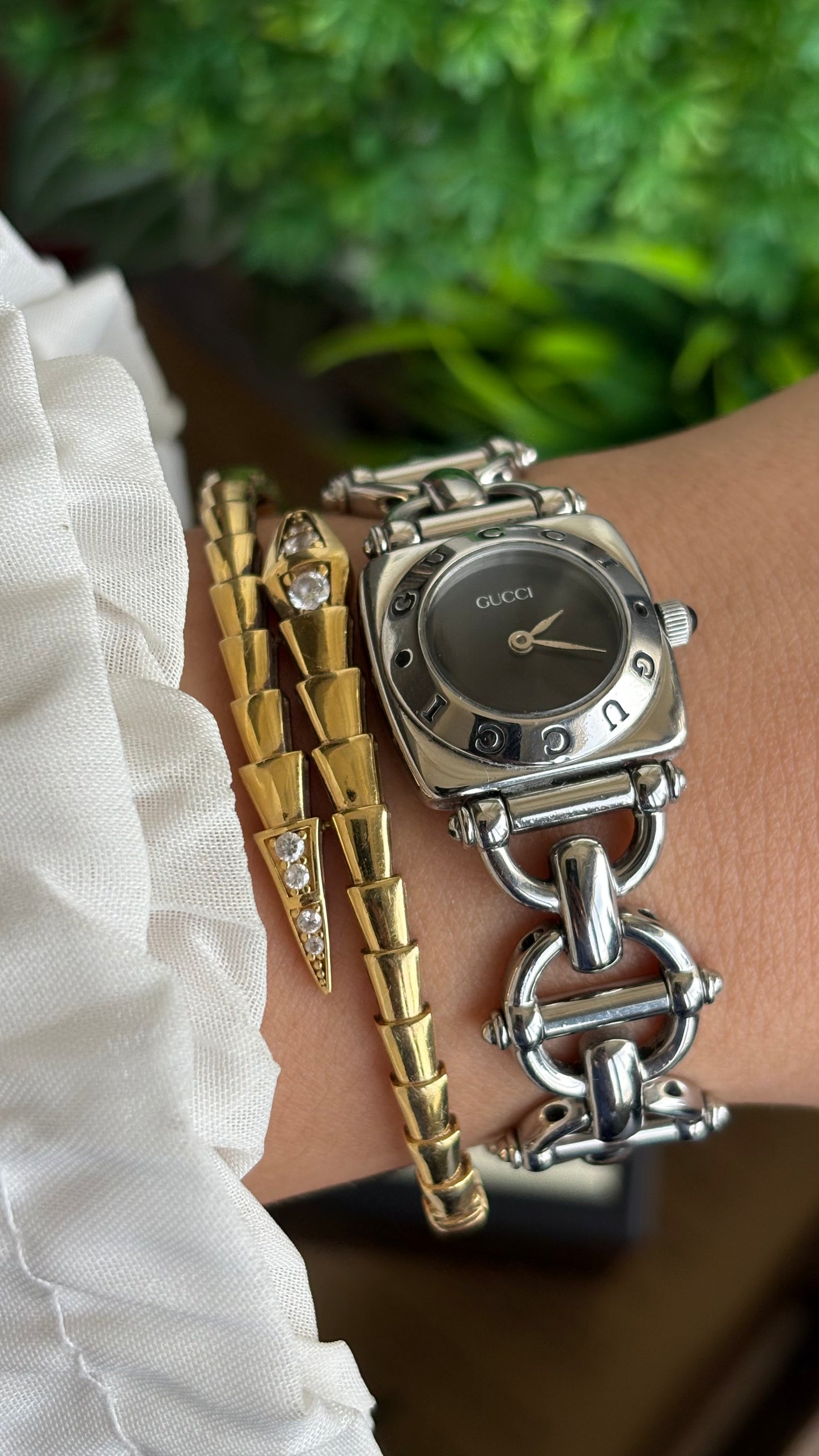 Vintage Gucci 6400L Classic Horsebit Watch in Silver Tone