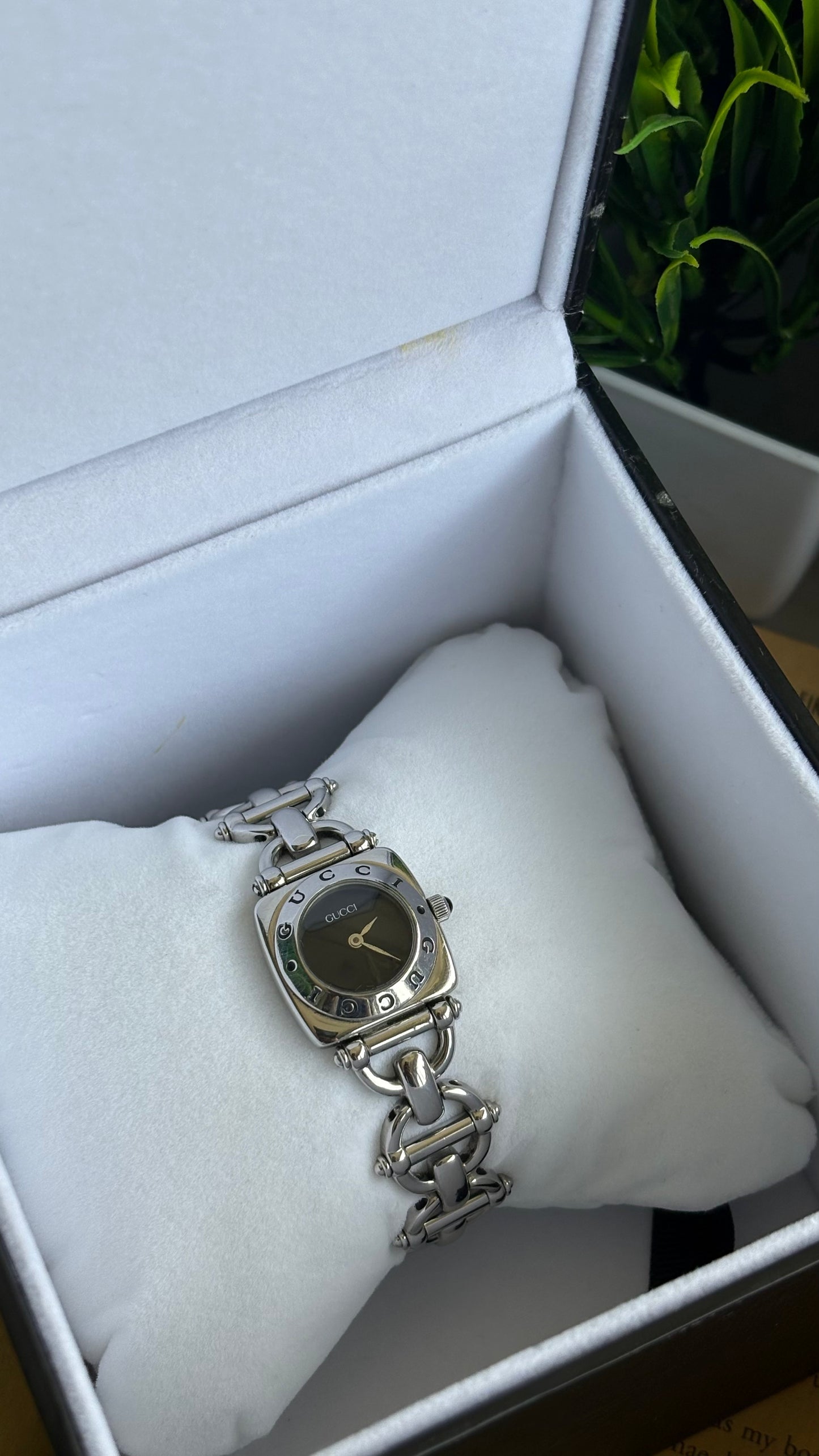 Vintage Gucci 6400L Classic Horsebit Watch in Silver Tone