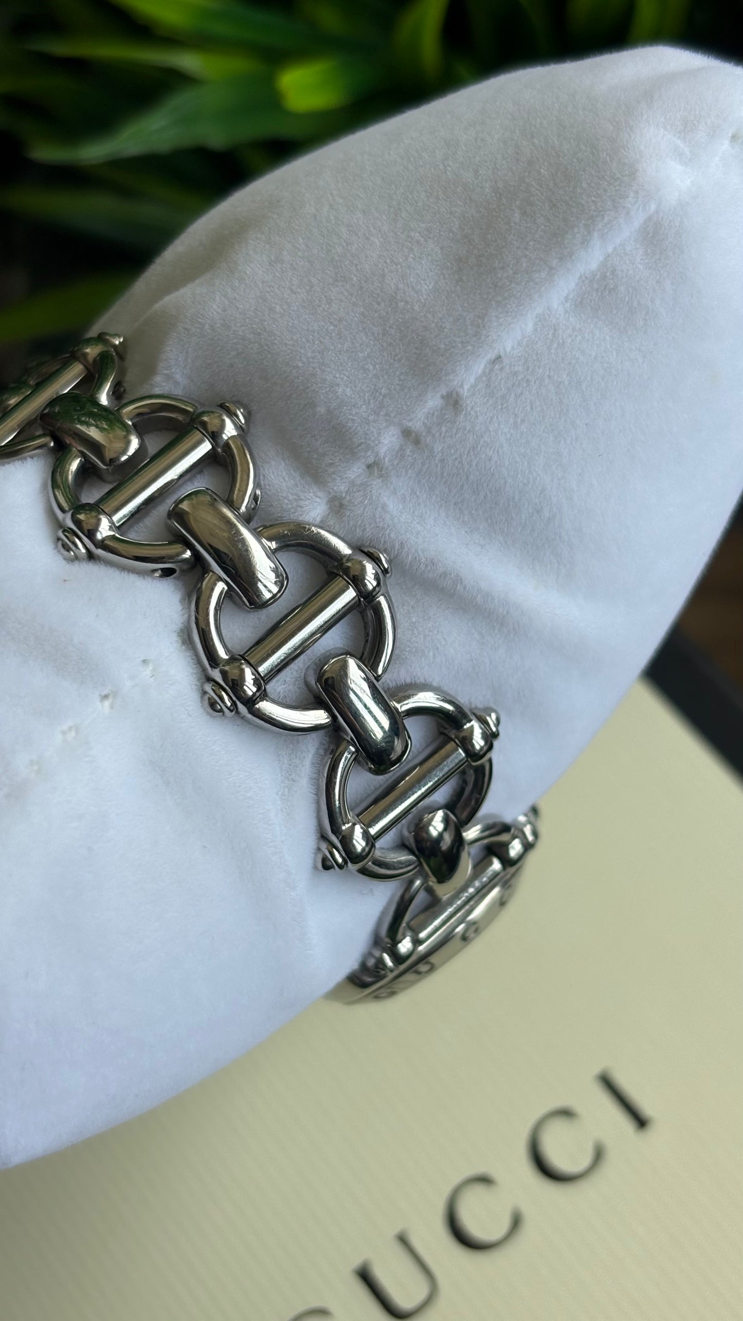 Vintage Gucci 6400L Classic Horsebit Watch in Silver Tone