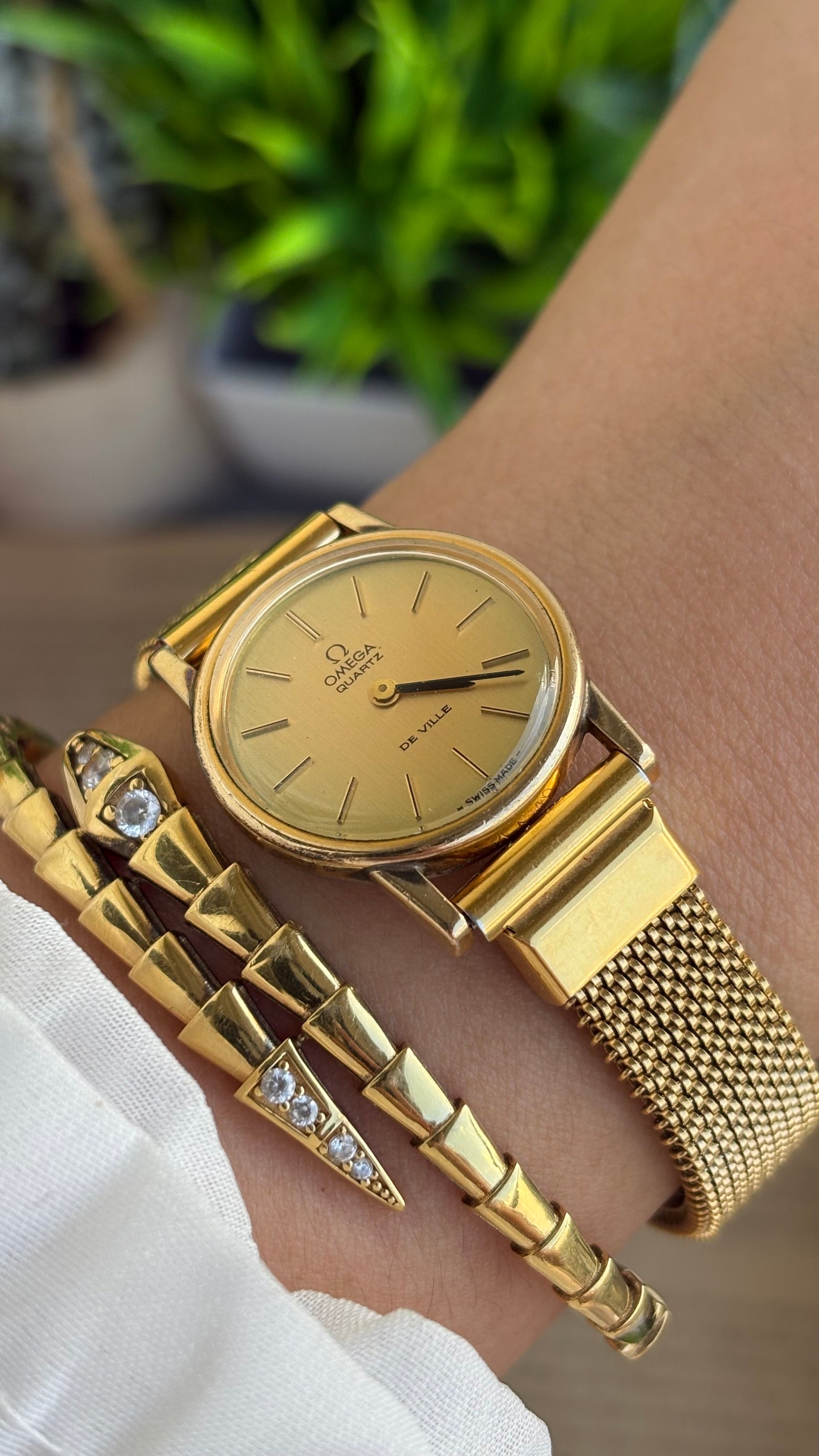 Vintage Omega De Ville Women's Dress Watch in Gold Tone Stretch Band