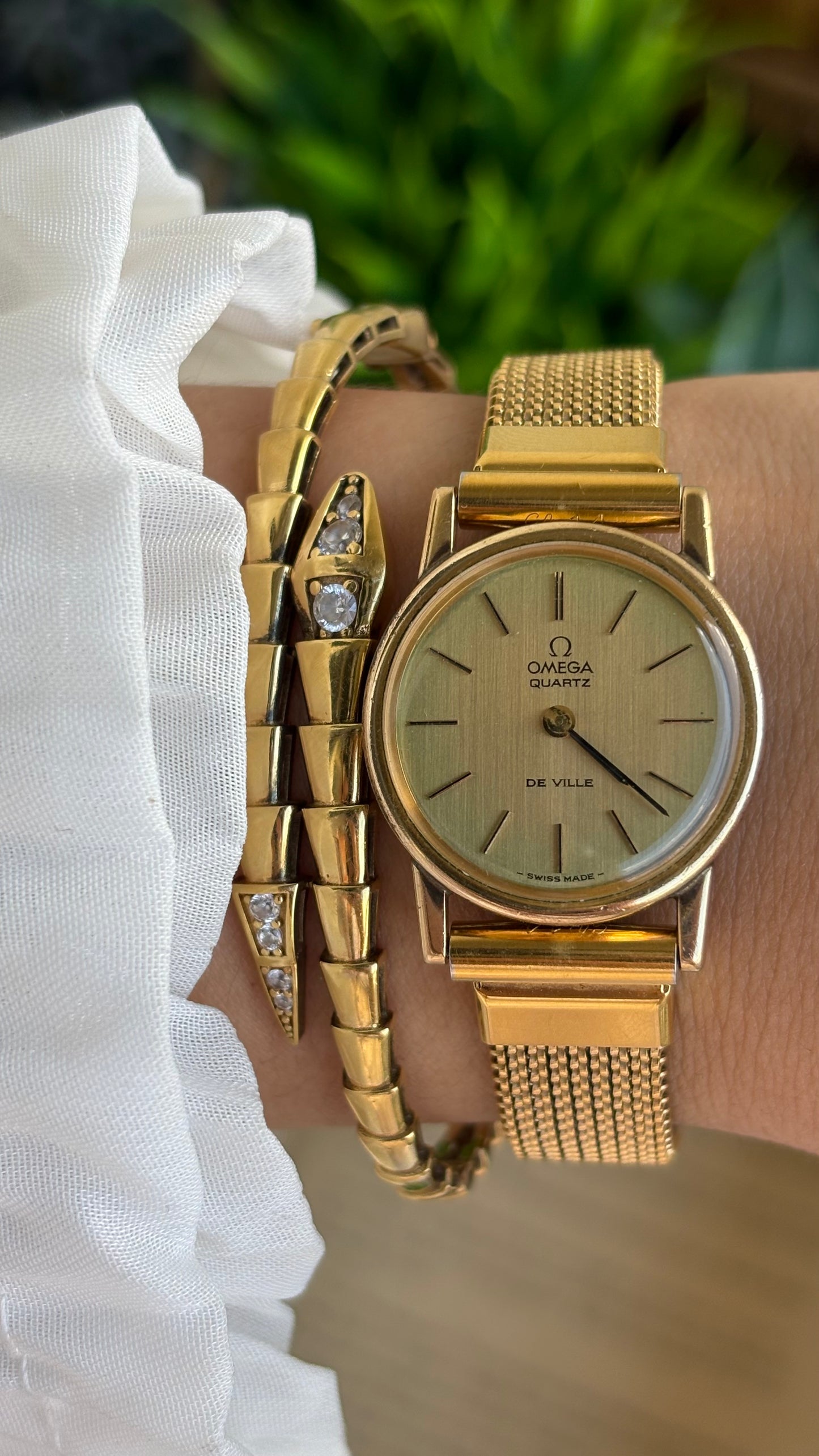 Vintage Omega De Ville Women's Dress Watch in Gold Tone Stretch Band