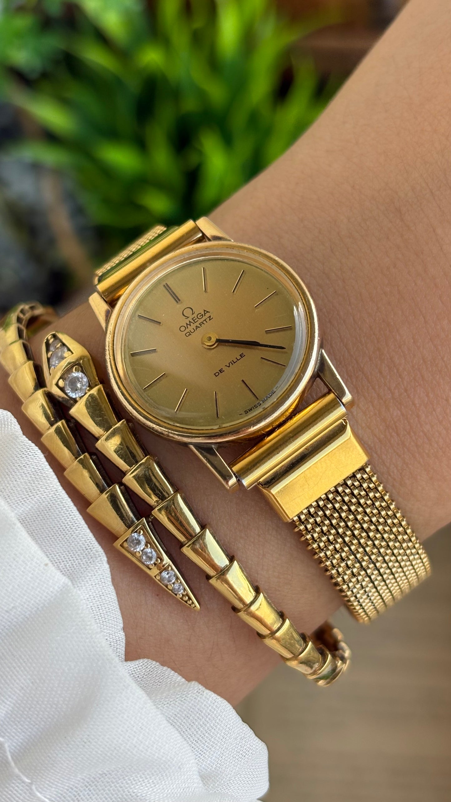 Vintage Omega De Ville Women's Dress Watch in Gold Tone Stretch Band