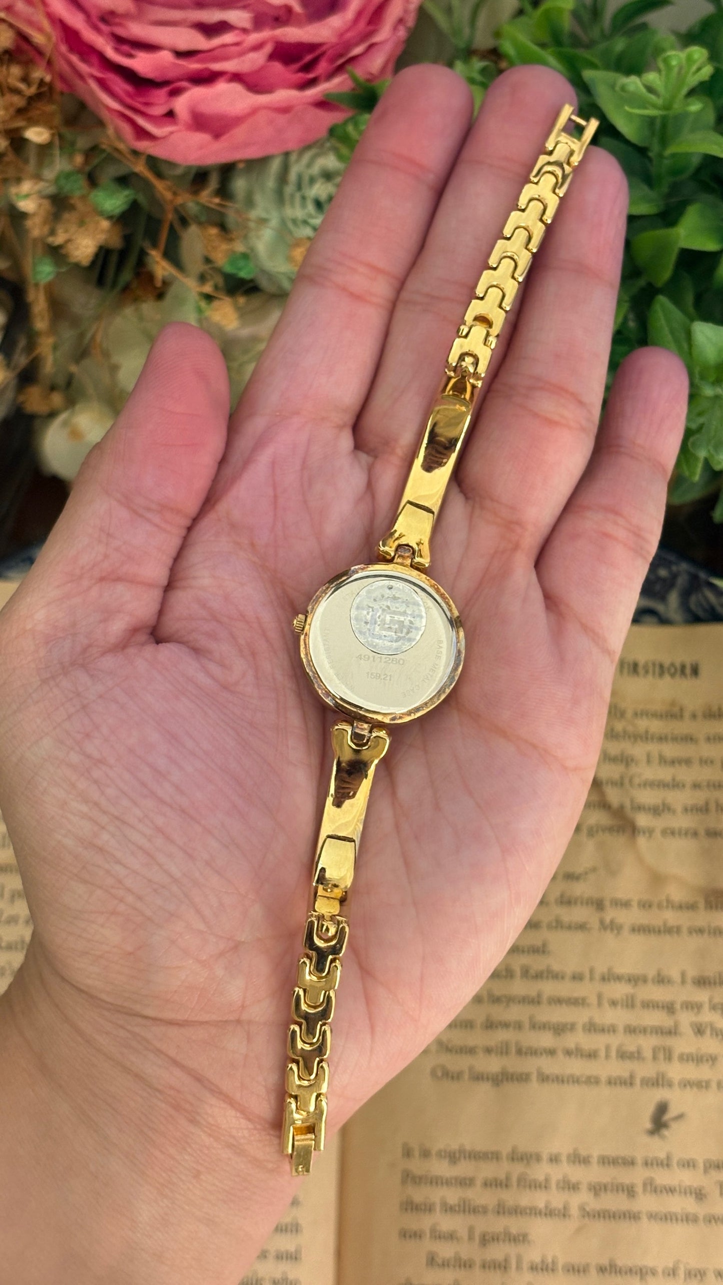 Extremely Rare Boxed Vintage Guy Laroche Interchangeable Bezel Set in Gold Tone Quartz