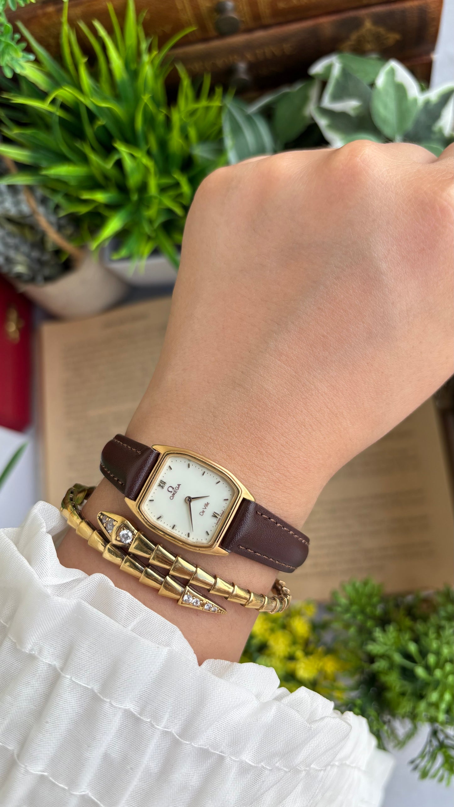 Vintage Omega De Ville Swiss Watch in Brown Leather Straps