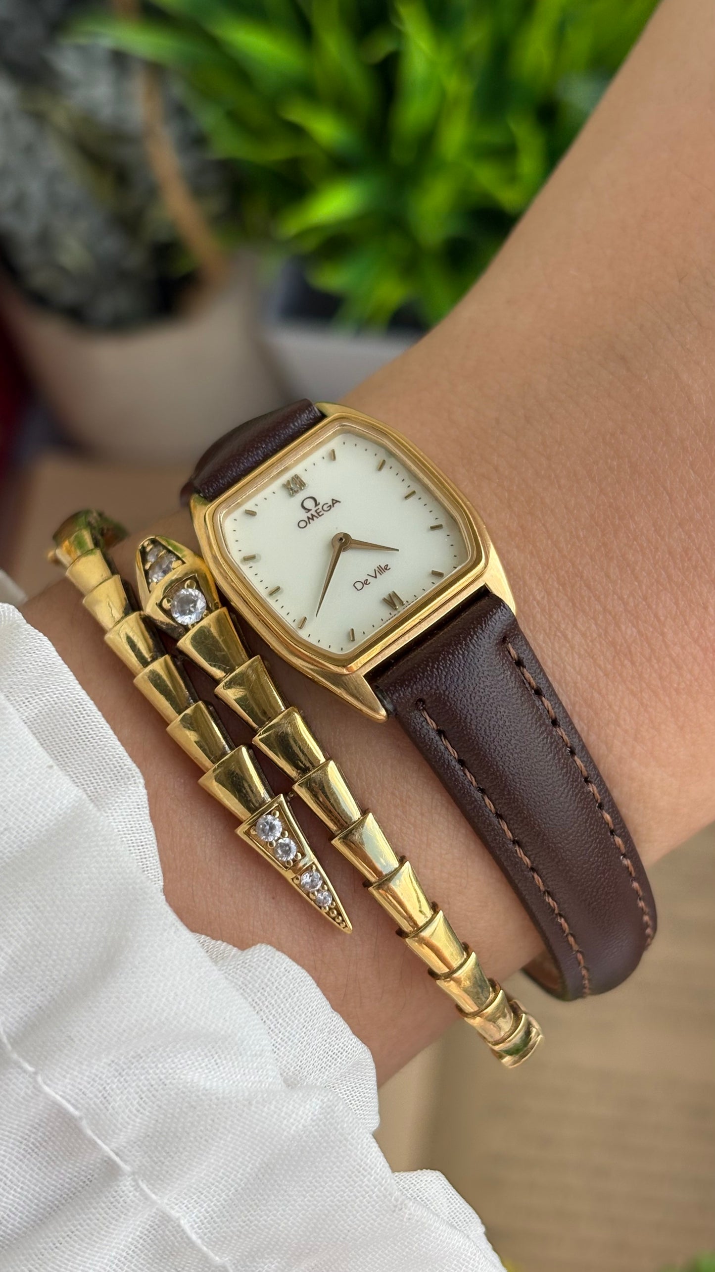 Vintage Omega De Ville Swiss Watch in Brown Leather Straps
