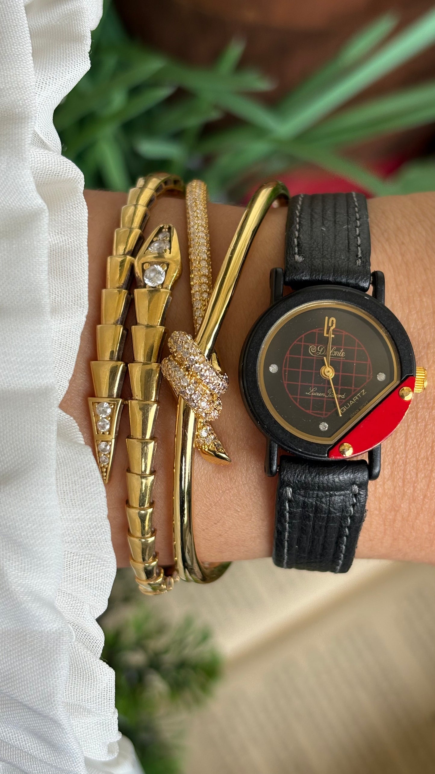 Vintage Dufonte by Lucien Piccard Watch in Black Leather Strap (200$ on tag)