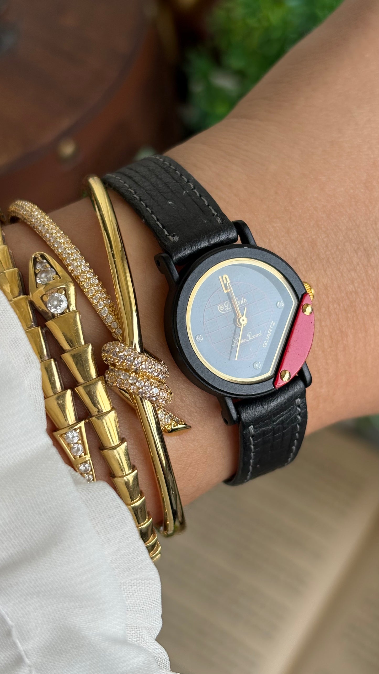 Vintage Dufonte by Lucien Piccard Watch in Black Leather Strap (200$ on tag)