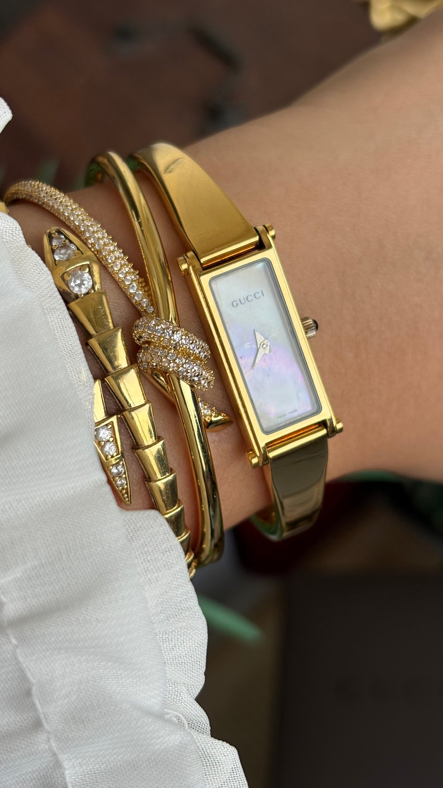 Vintage Gucci 1500L Watch in Gold Tone Mother of Pearl Dial with Original Gucci Box