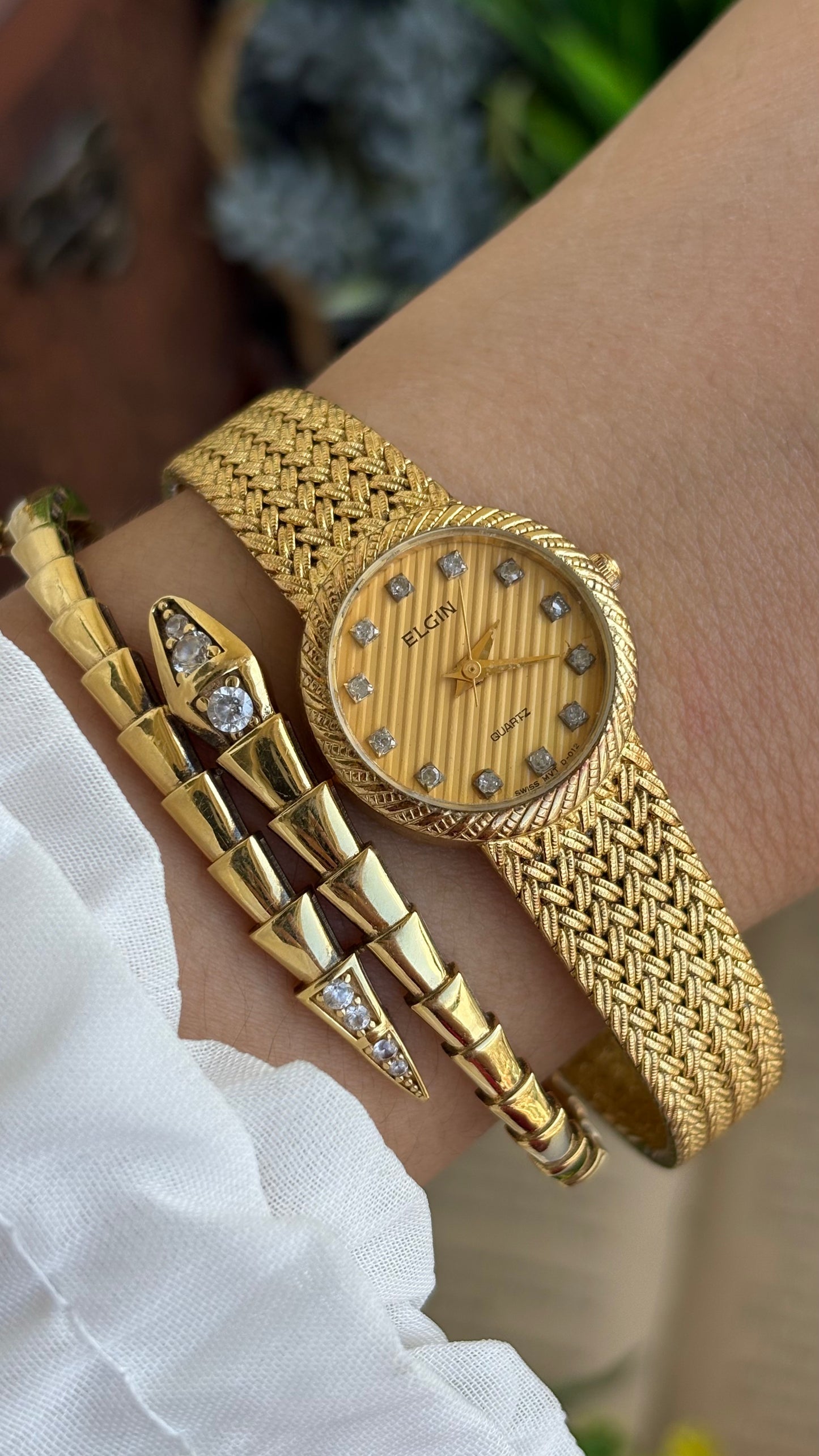Vintage Elgin Swiss Watch in Gold Tone Self-Adjust Genuine Diamonds on Dial